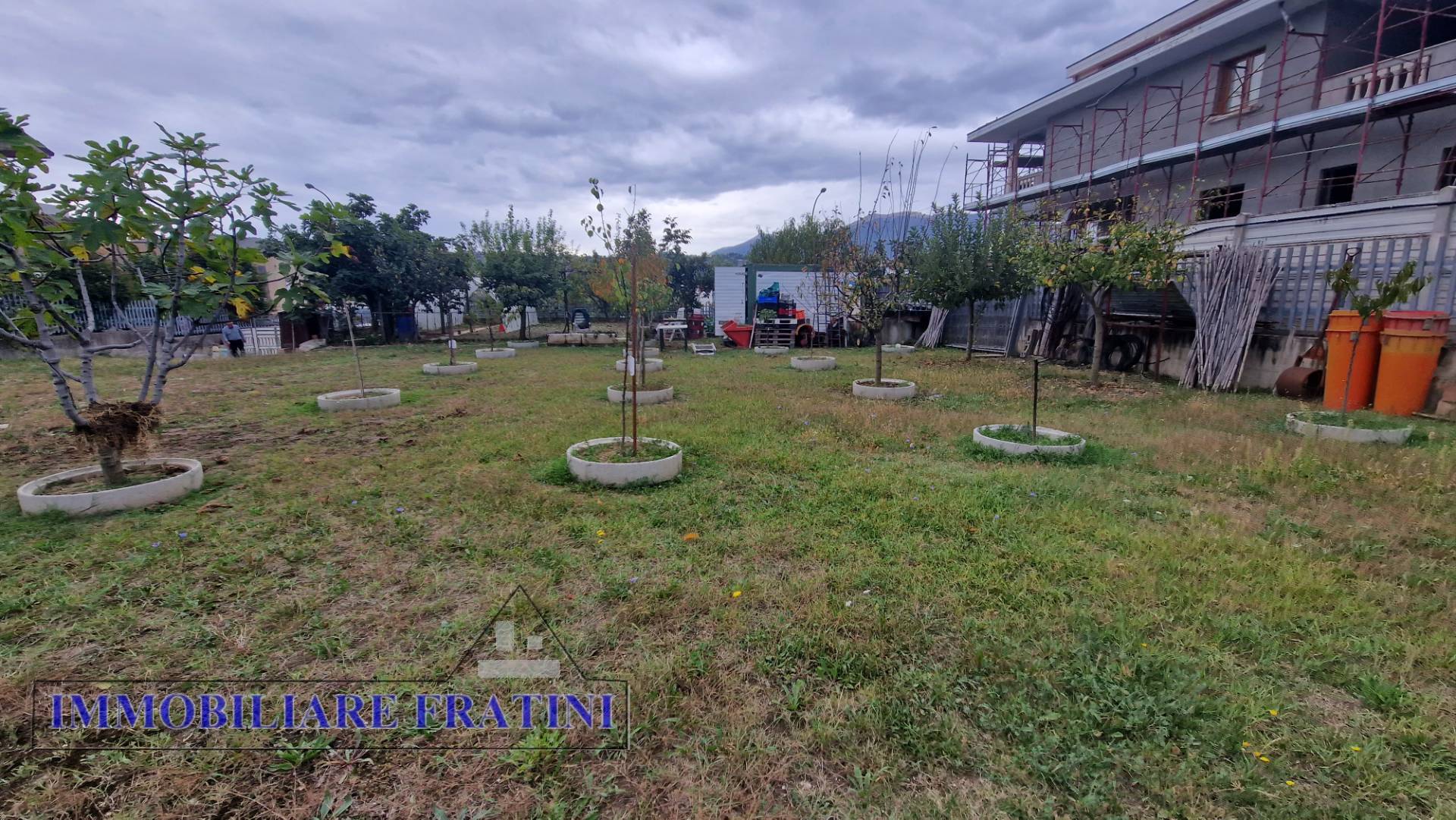 Artigian. - Industr. - Commerc. in vendita a Castel di Lama