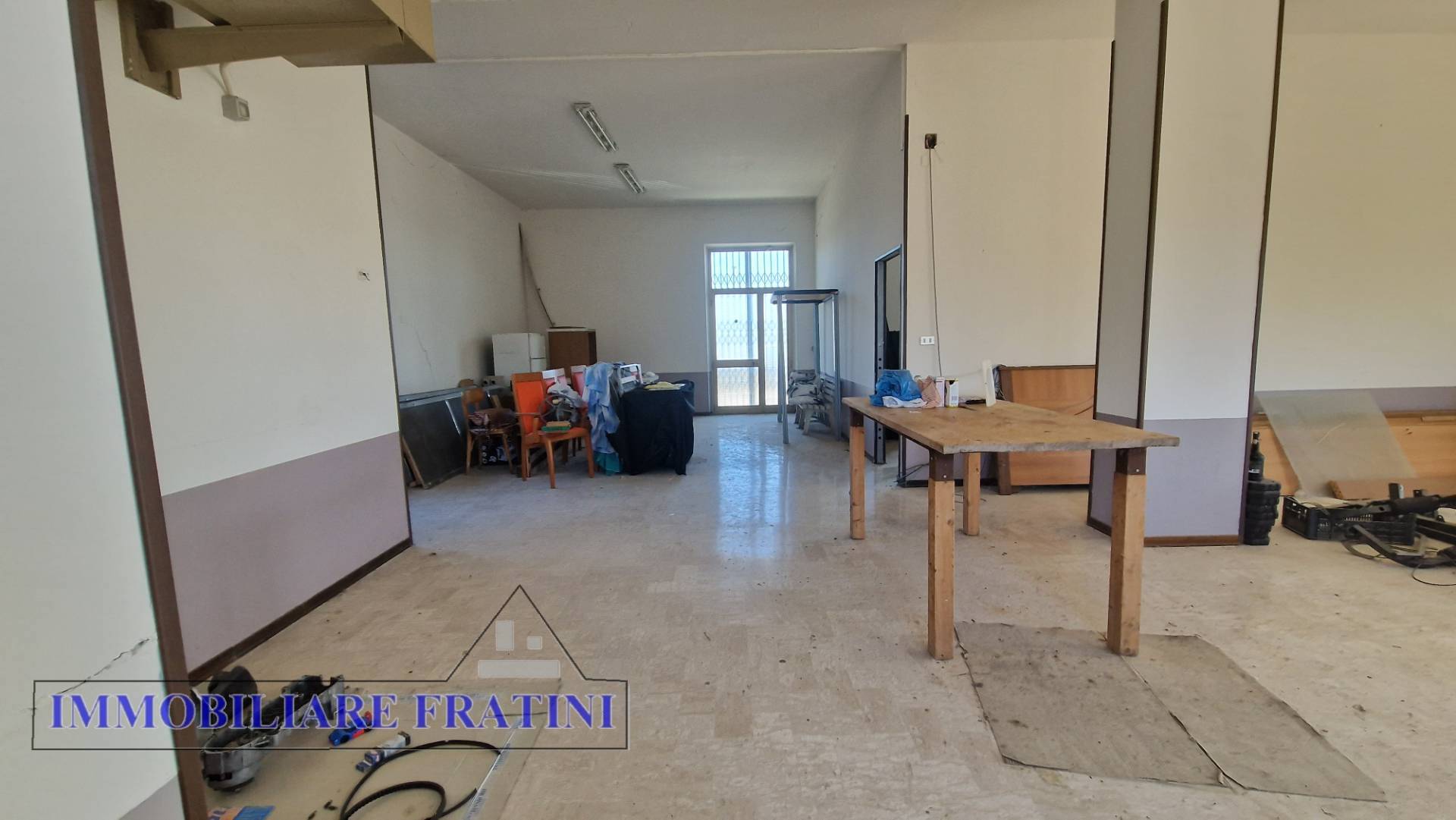 Opificio in vendita a Sant'Egidio alla Vibrata