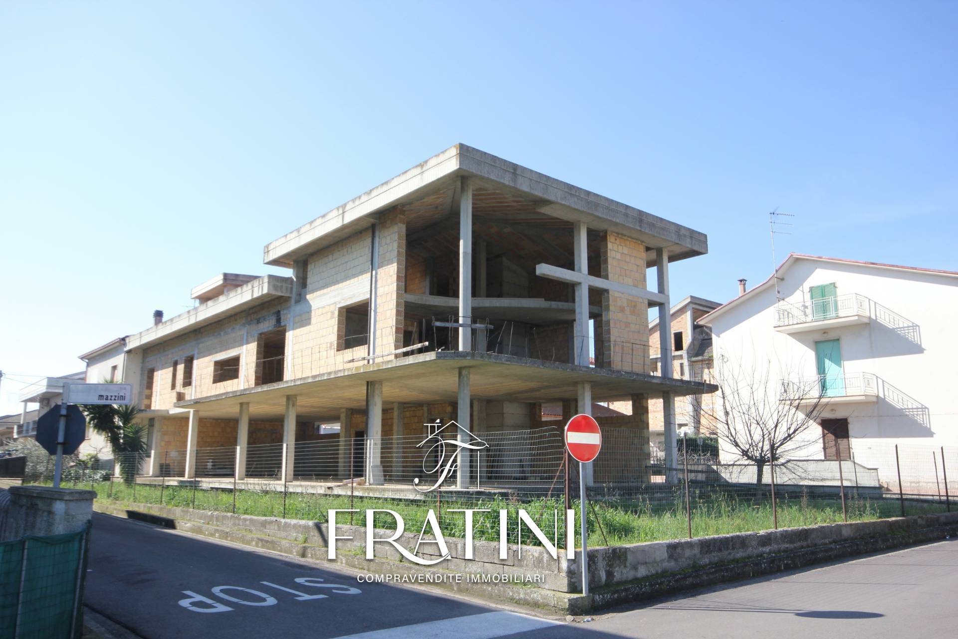 Casa Cielo Terra in vendita a Sant'Omero, Garrufo
