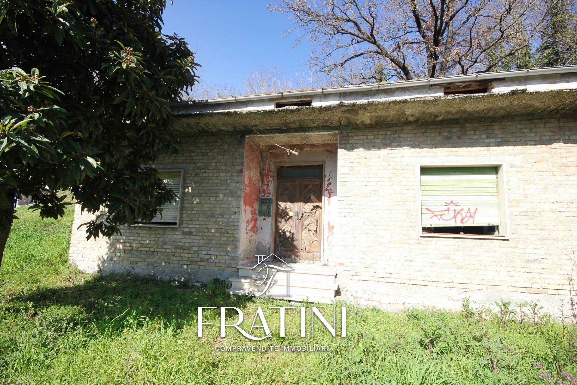 Casa singola in vendita a Campli