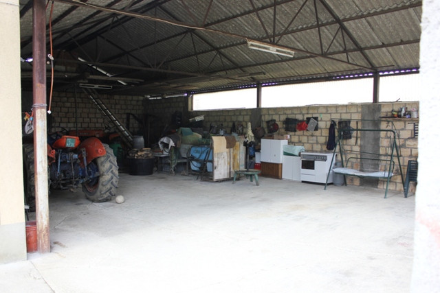 Casolare e Terreno in vendita a Civitella del Tronto, Borrano