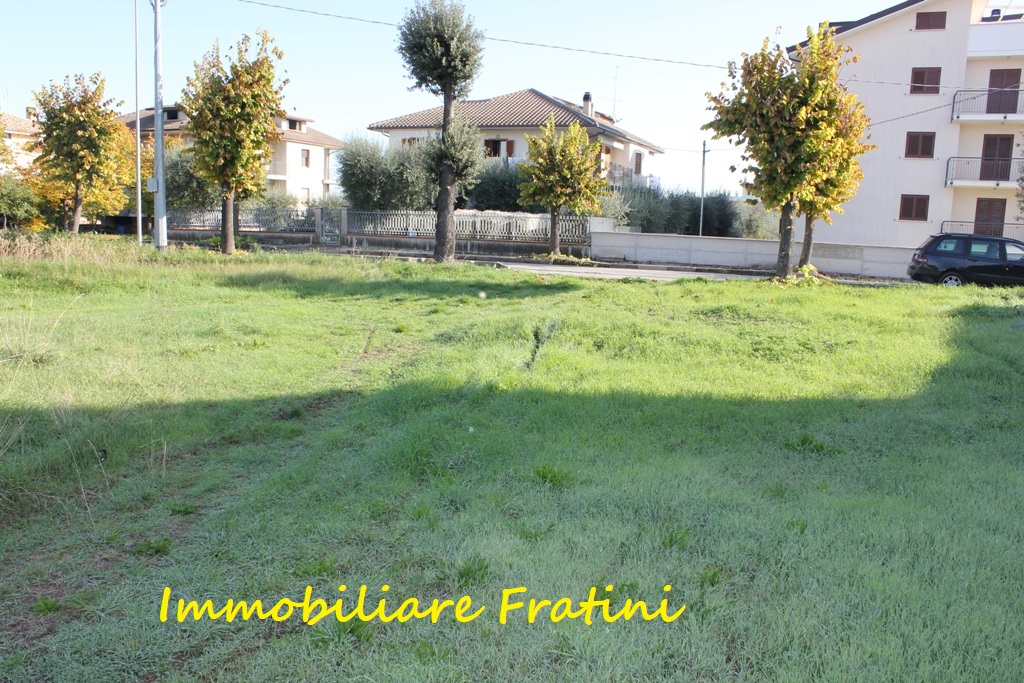 Terreno edificabile in vendita a Sant'Egidio alla Vibrata, Paolantonio