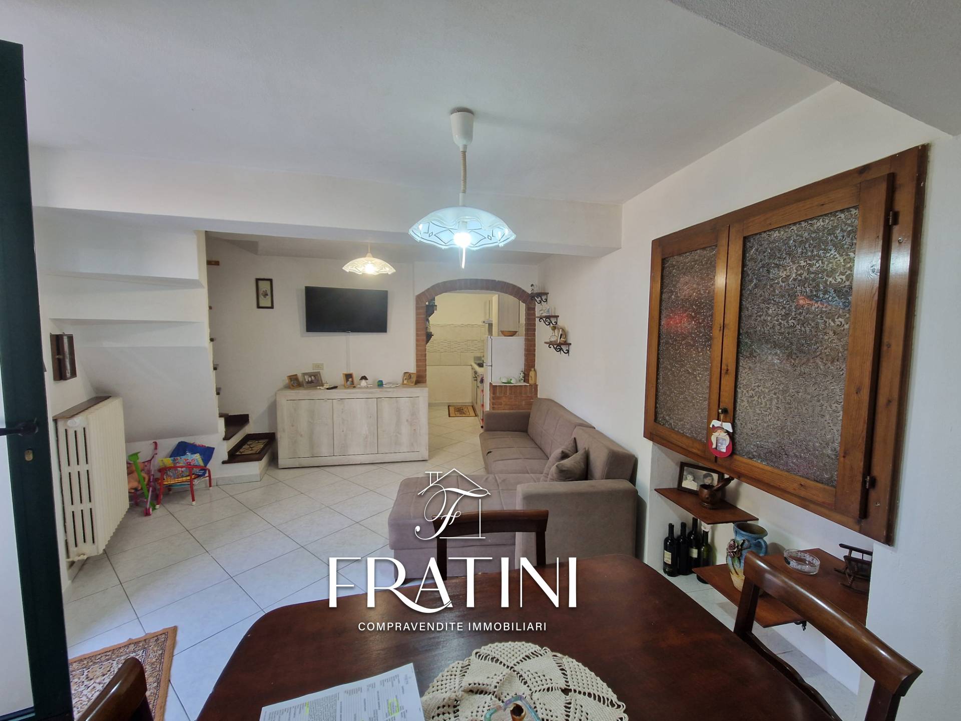 Appartamento Indipendente in vendita a Civitella del Tronto, Cerqueto