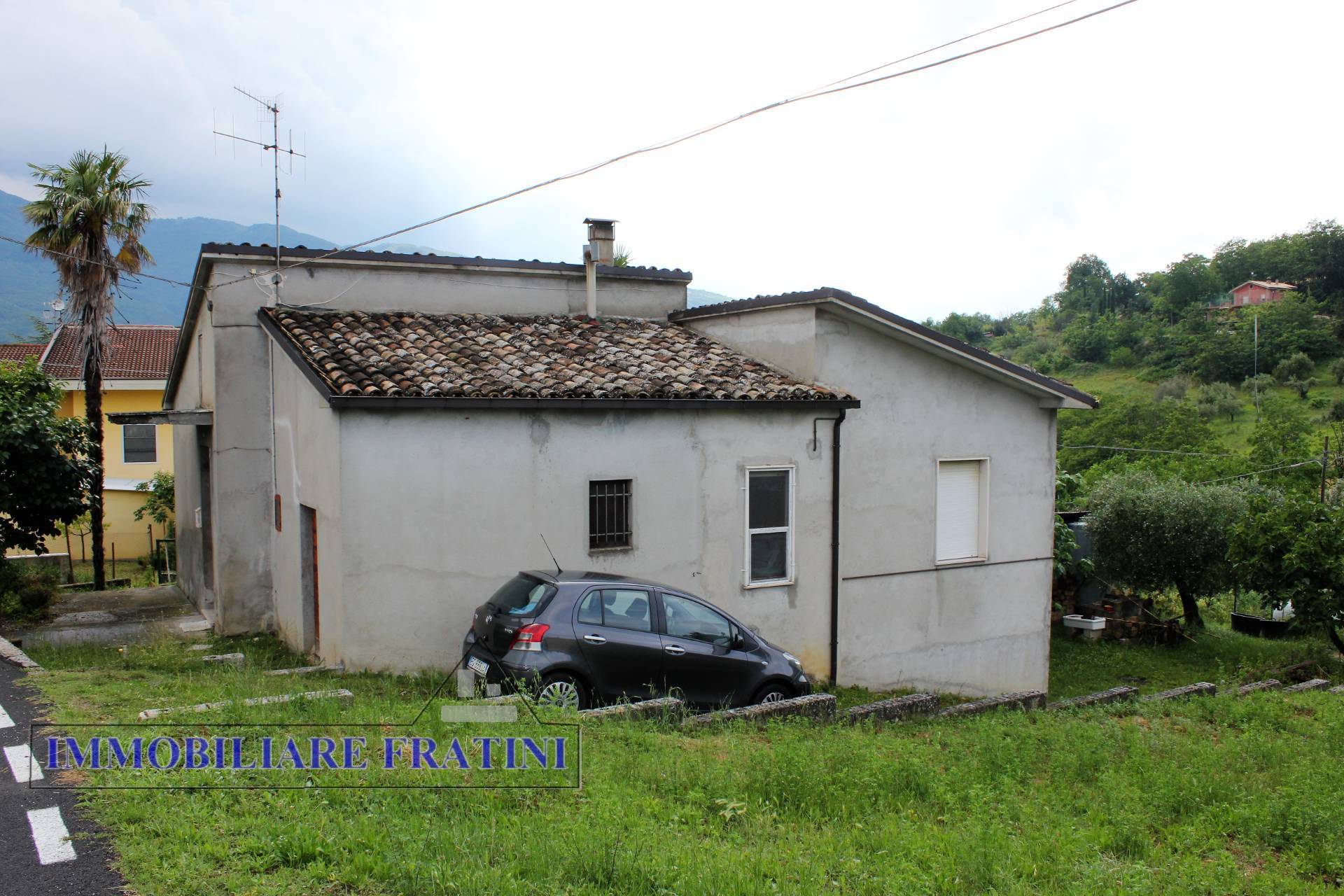 Casa singola in vendita a Tossicia, Palozza