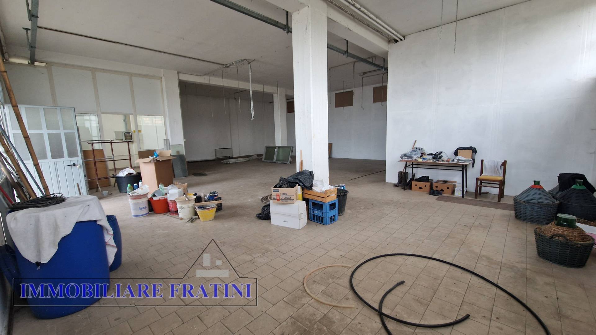 Locale Artigianale in vendita a Campli, Sant'Onofrio