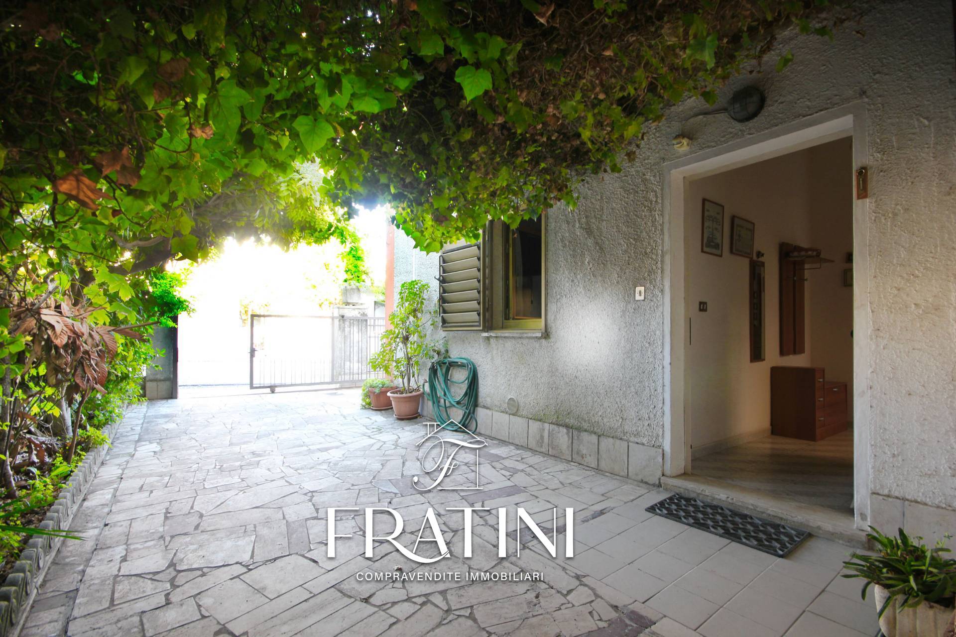 Casa singola in vendita a Nereto