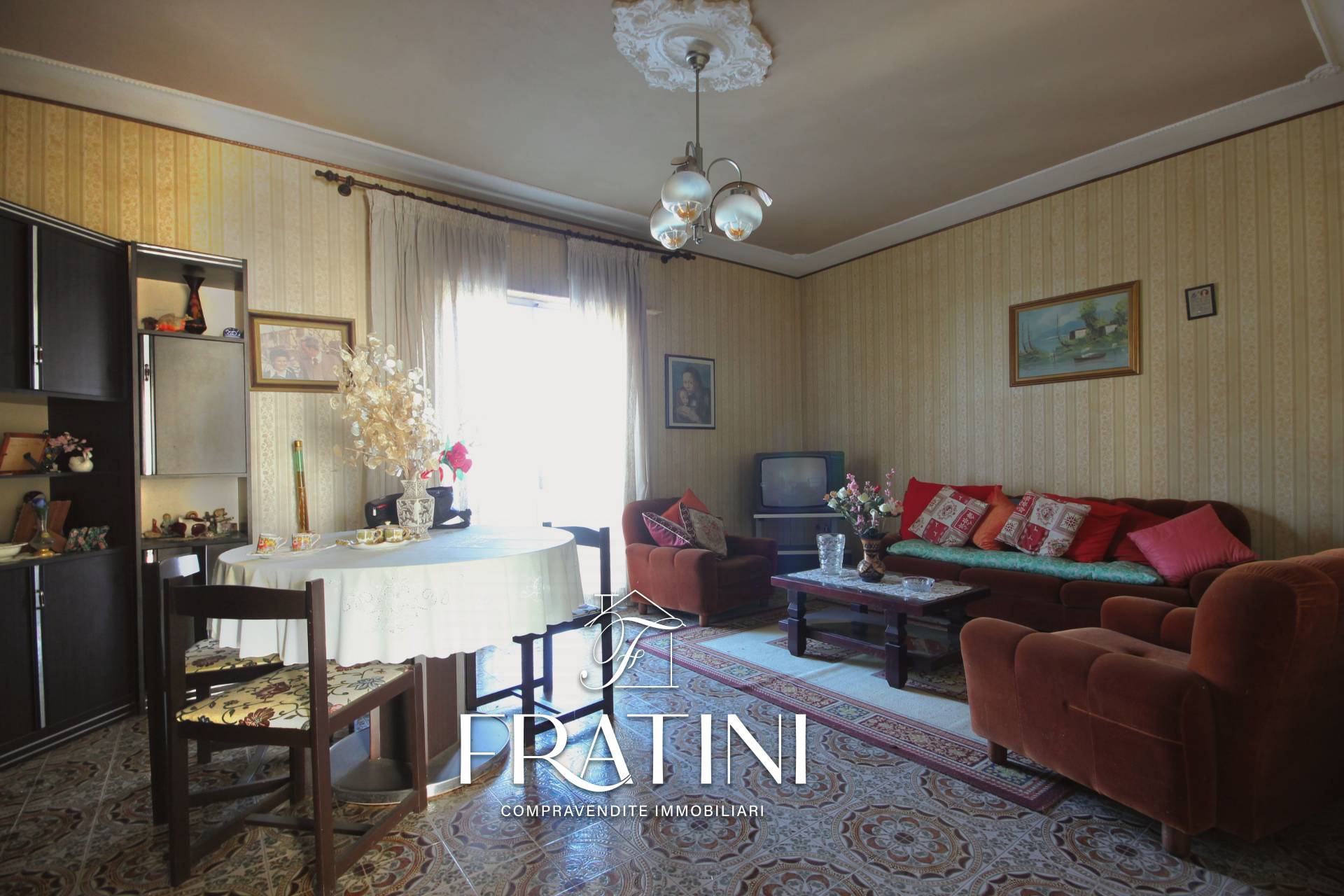 Casa singola in vendita a Nereto