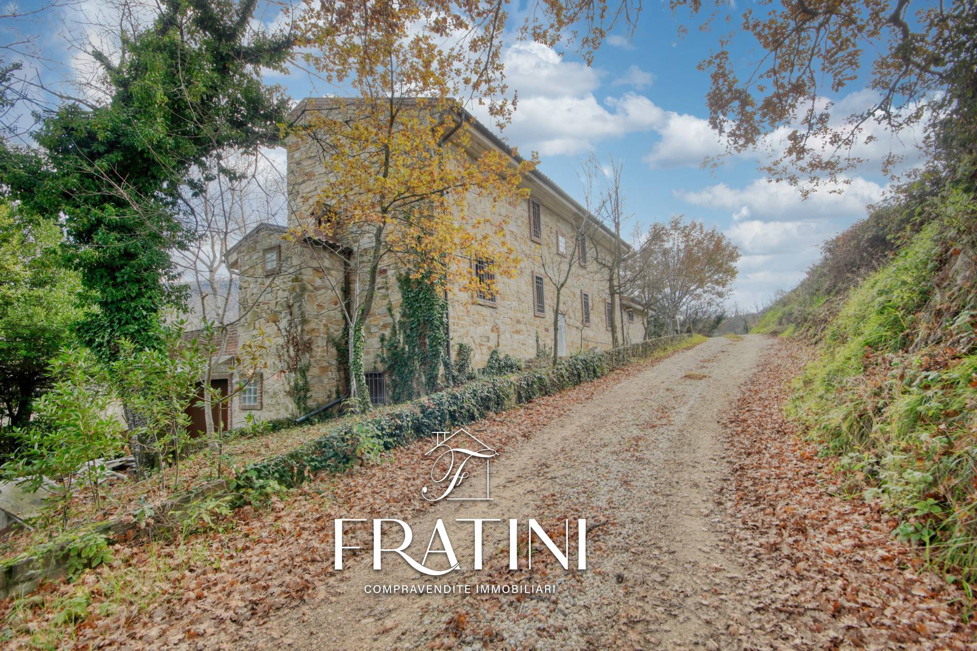 Villa Unifamiliare in vendita a Rotella, Poggio Canoso