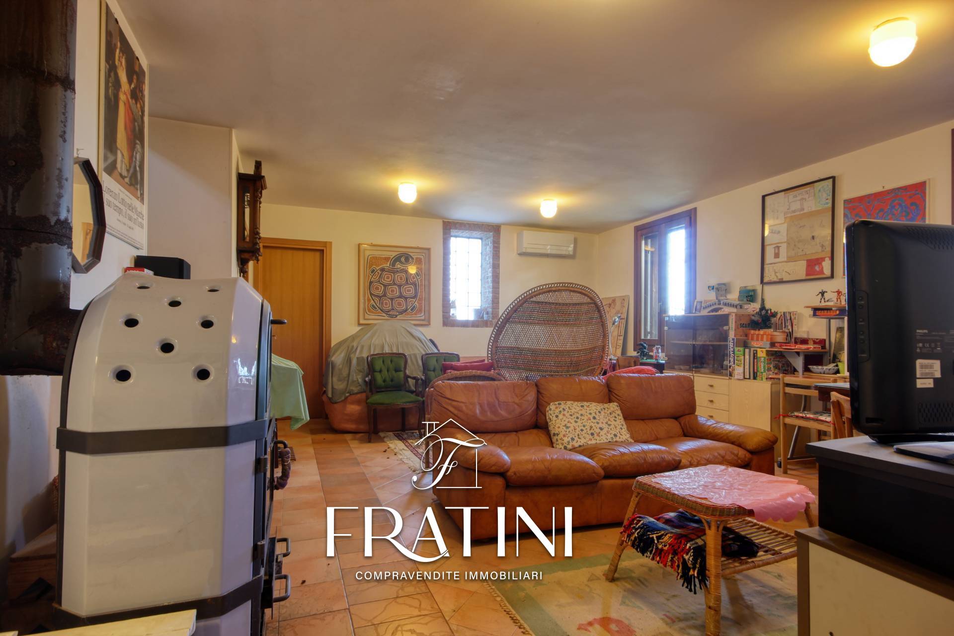 Villa Unifamiliare in vendita a Rotella, Poggio Canoso