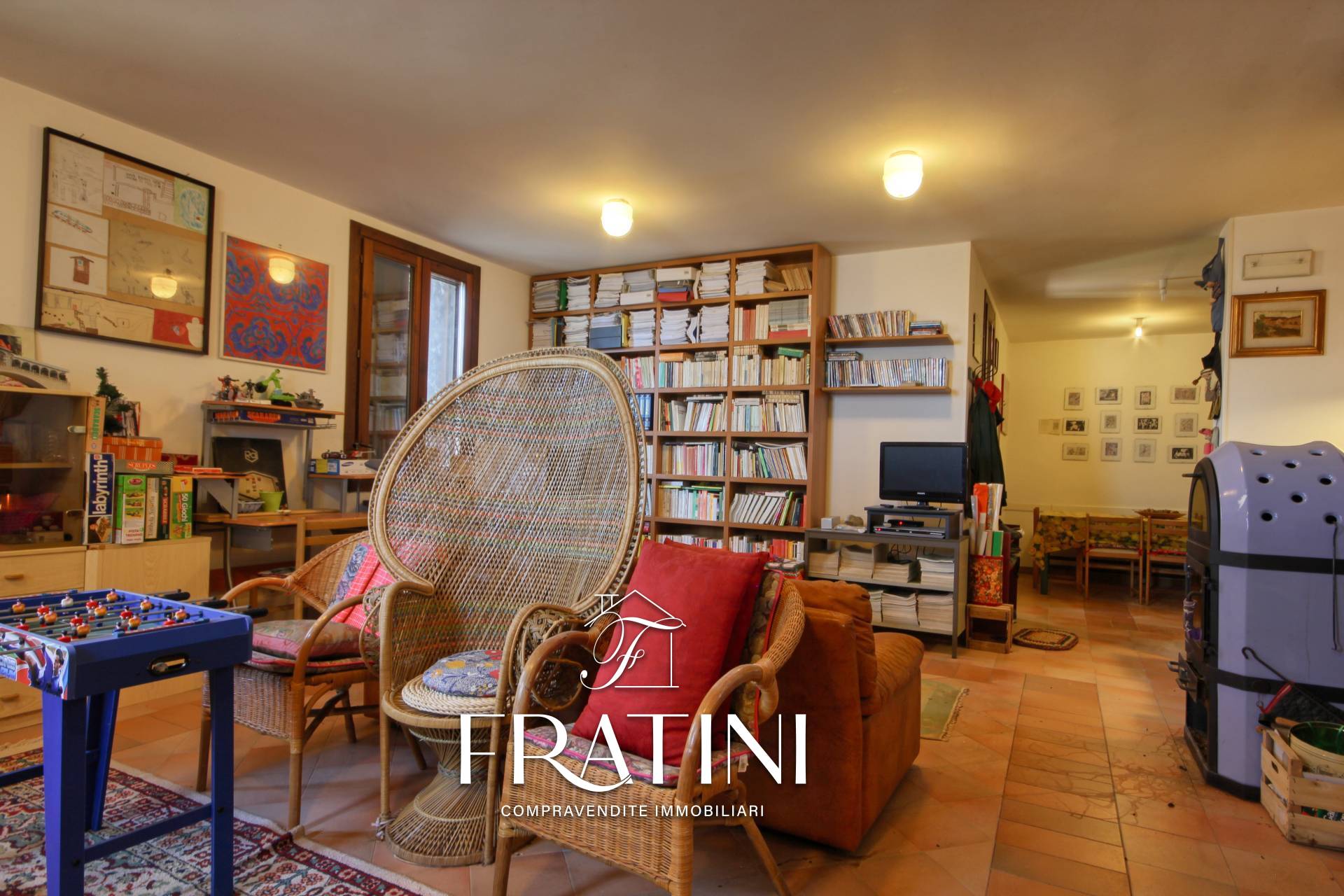 Villa Unifamiliare in vendita a Rotella, Poggio Canoso