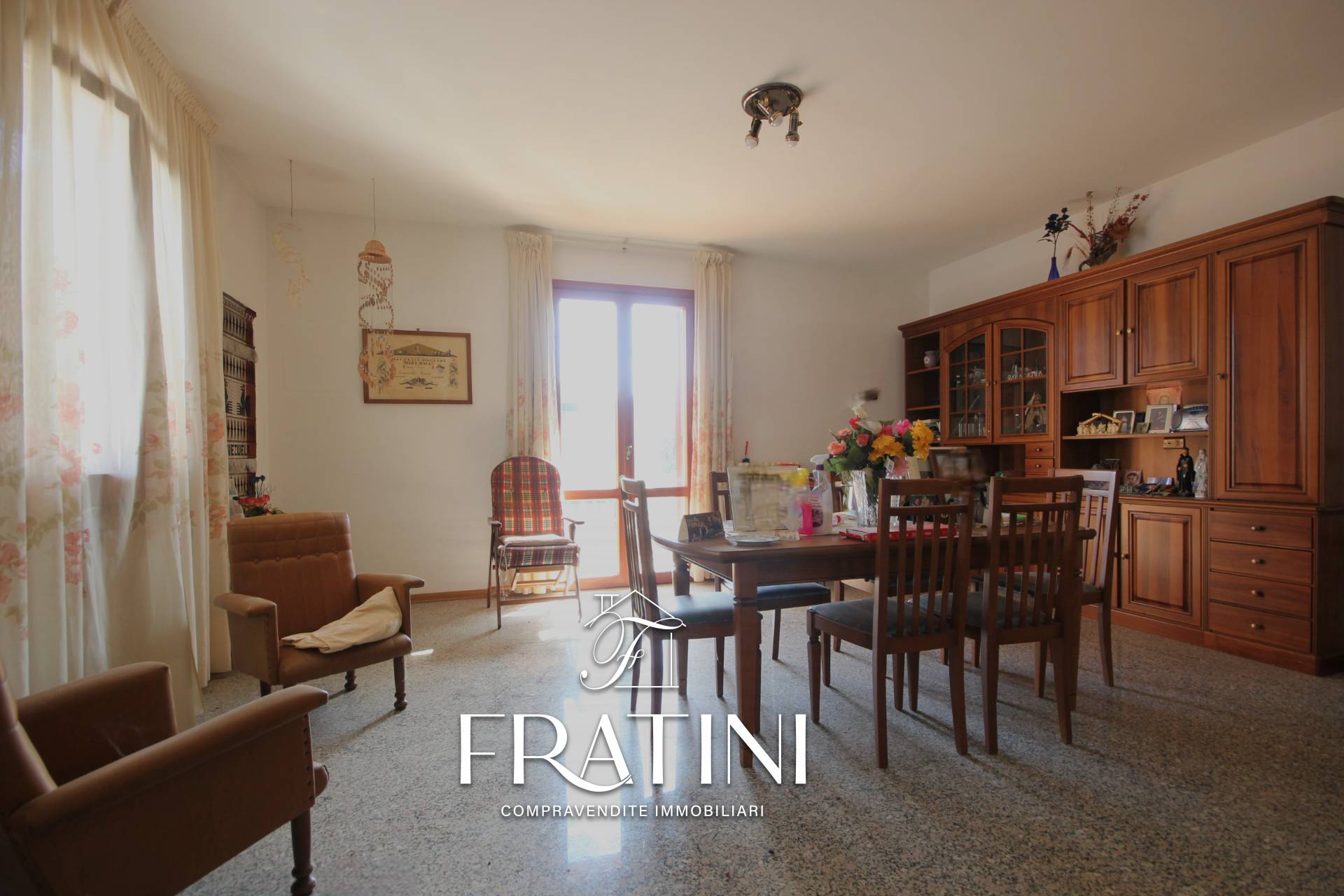 Casa singola in vendita a Sant'Omero, Villa Ricci