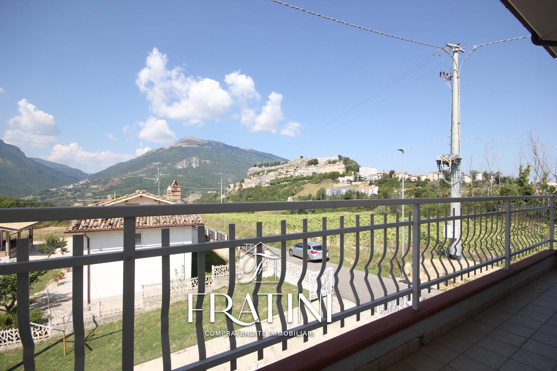 Appartamento su pi livelli in vendita a Civitella del Tronto
