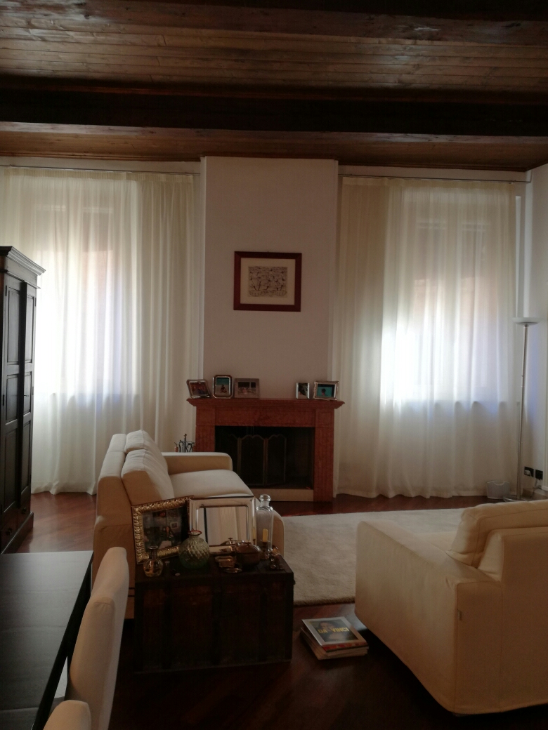 Appartamento in vendita a Ferrara, Centro storico