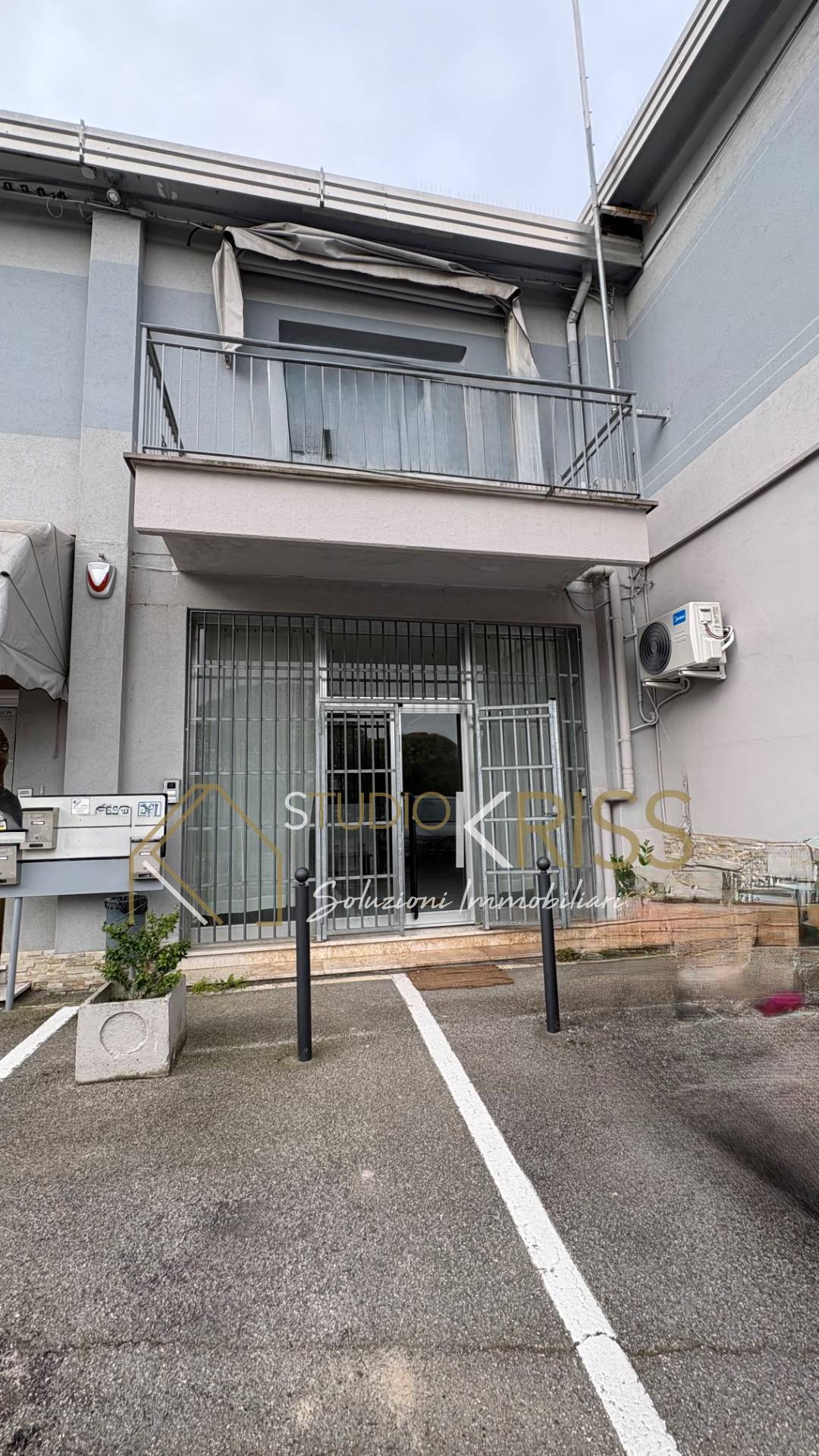 Studio/Ufficio in affitto a Ferrara, Via Bologna