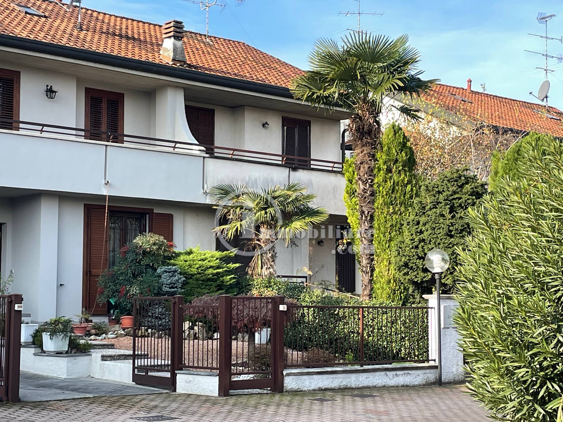 Villa con terrazzo, Busto Arsizio borsano