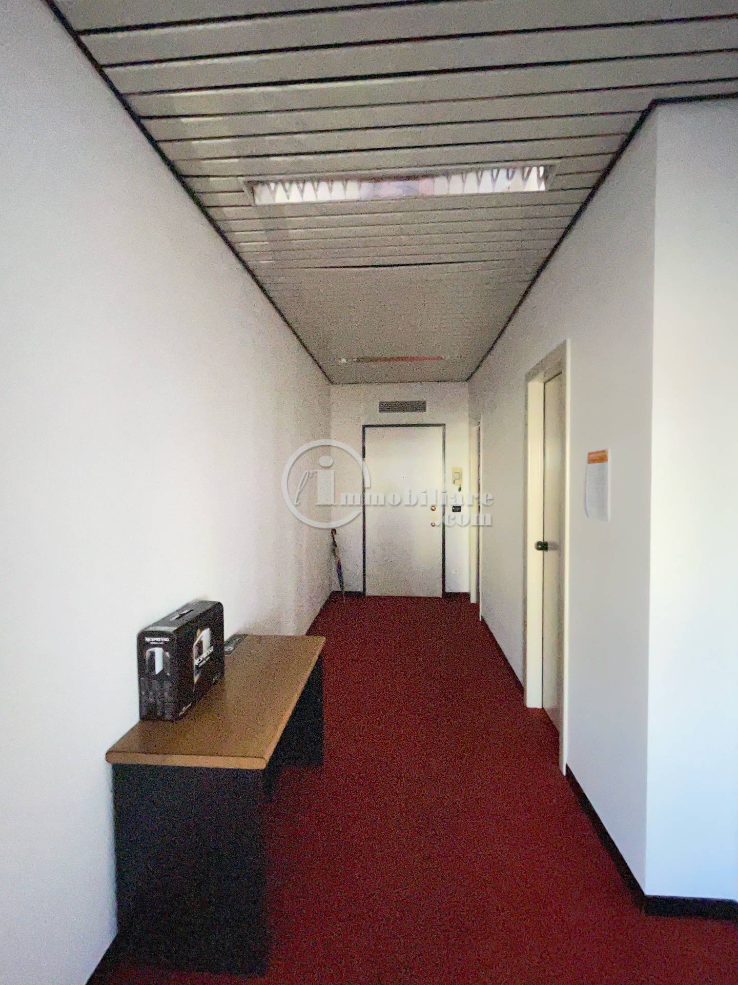 Ufficio/studio in vendita a Gallarate, Centro