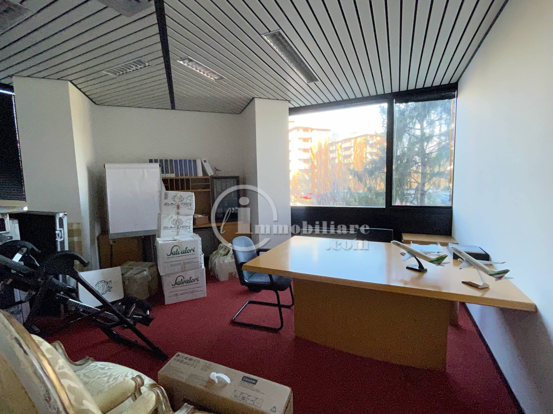 Ufficio/studio in vendita a Gallarate, Centro