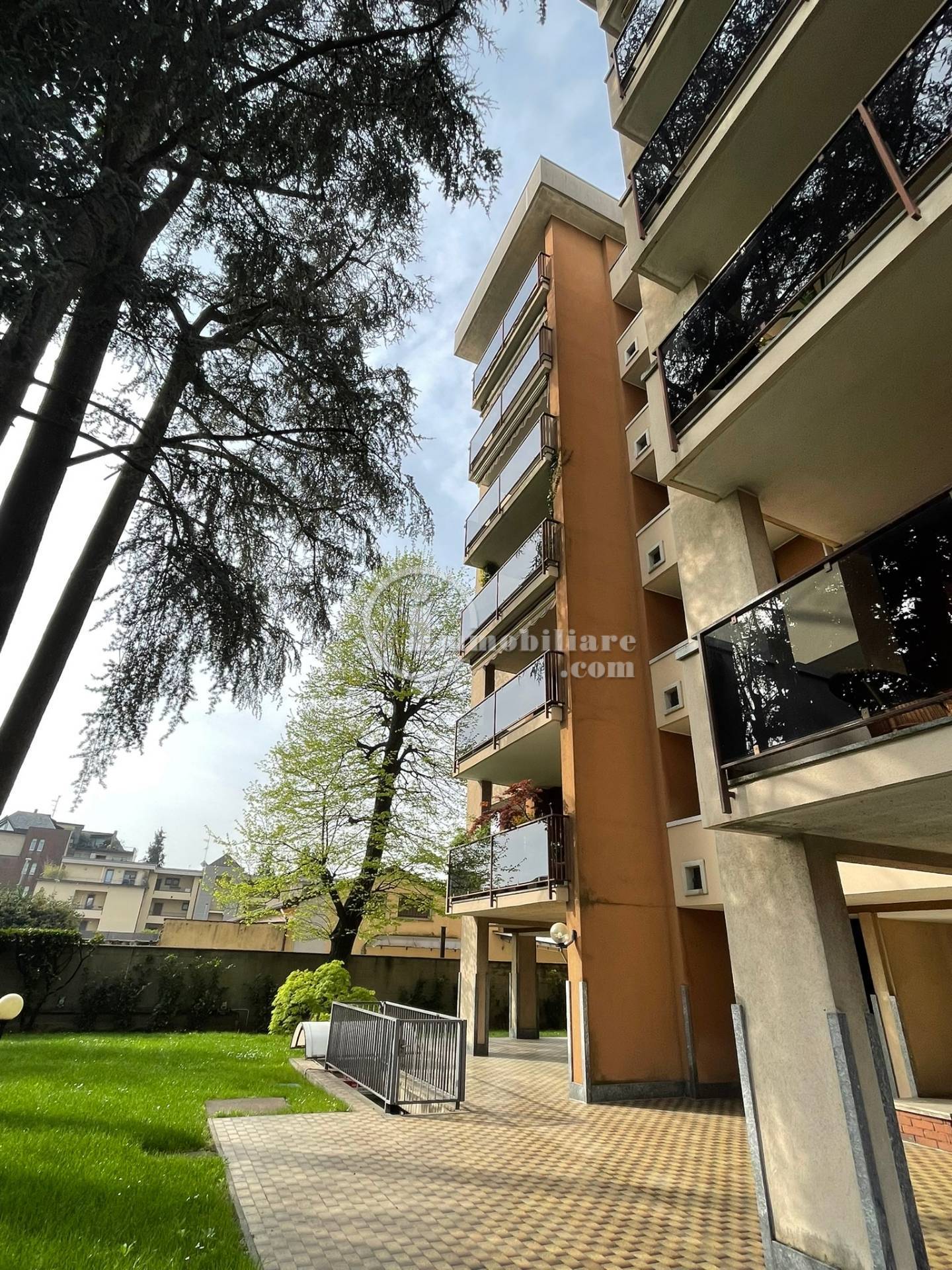 Appartamento in vendita a Busto Arsizio, Ospedale