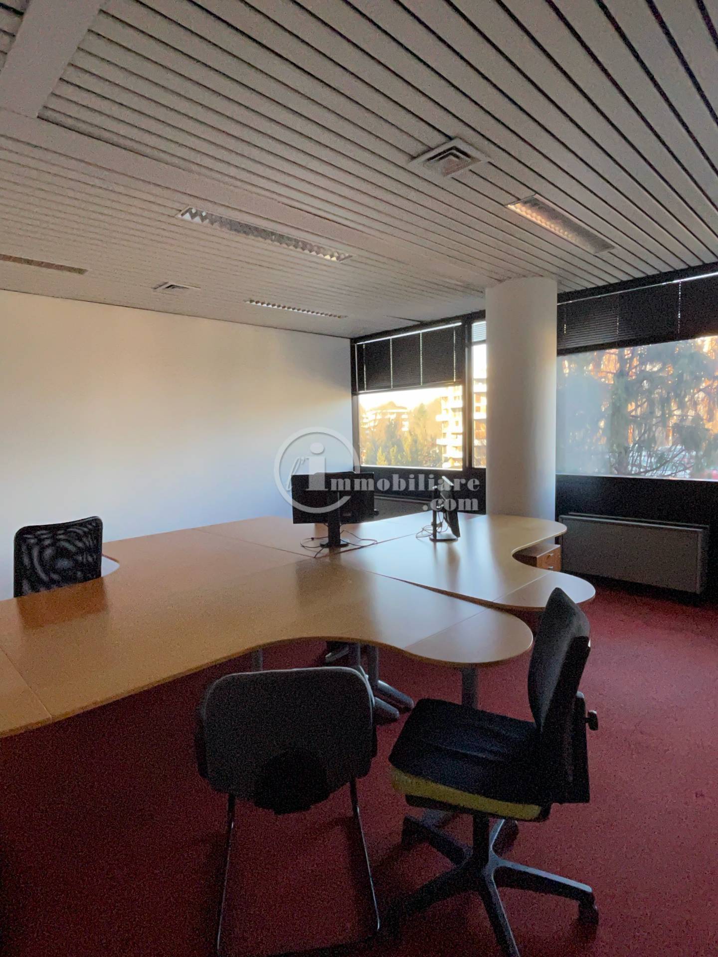 Ufficio/studio in vendita a Gallarate, Centro