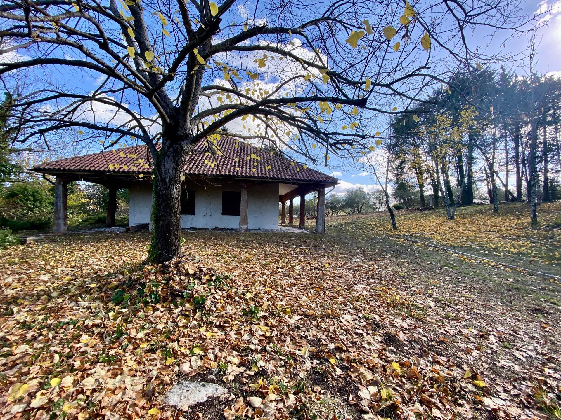 Villa in vendita a Fabriano, PERIFERIA