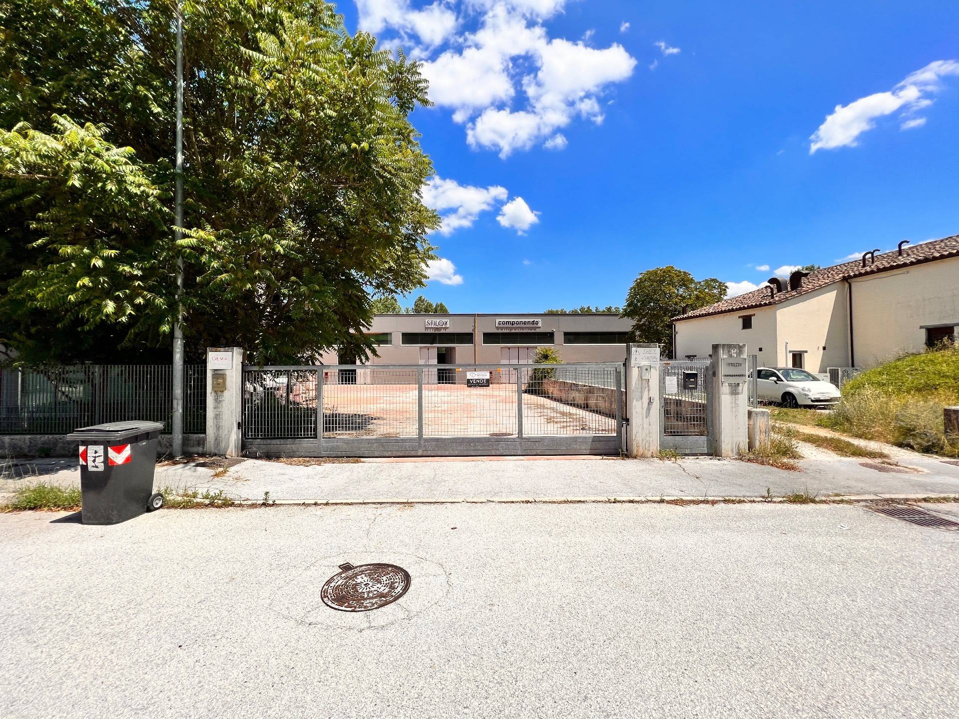 Opificio in vendita a Fabriano, PERIFERIA