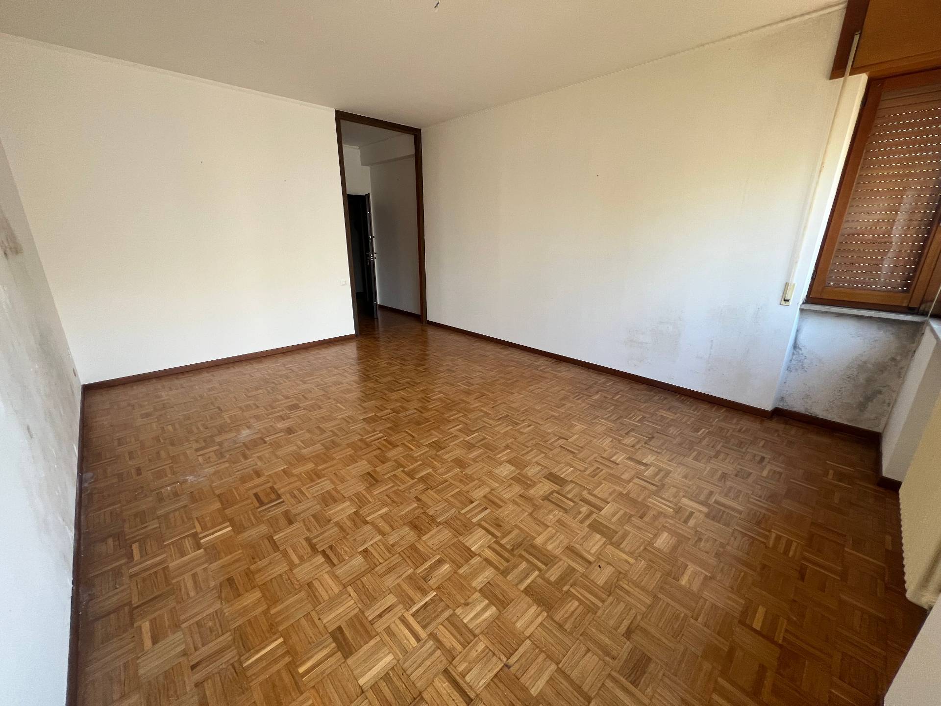 Appartamento in vendita a Fabriano, SEMI PERIFERIA