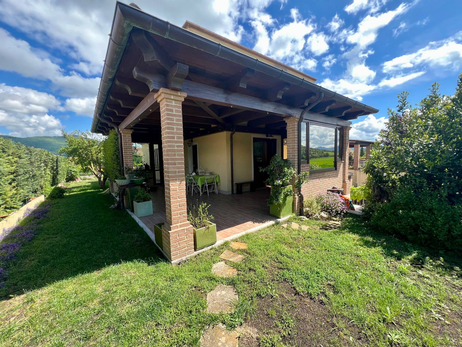 Villa a schiera in vendita a Genga
