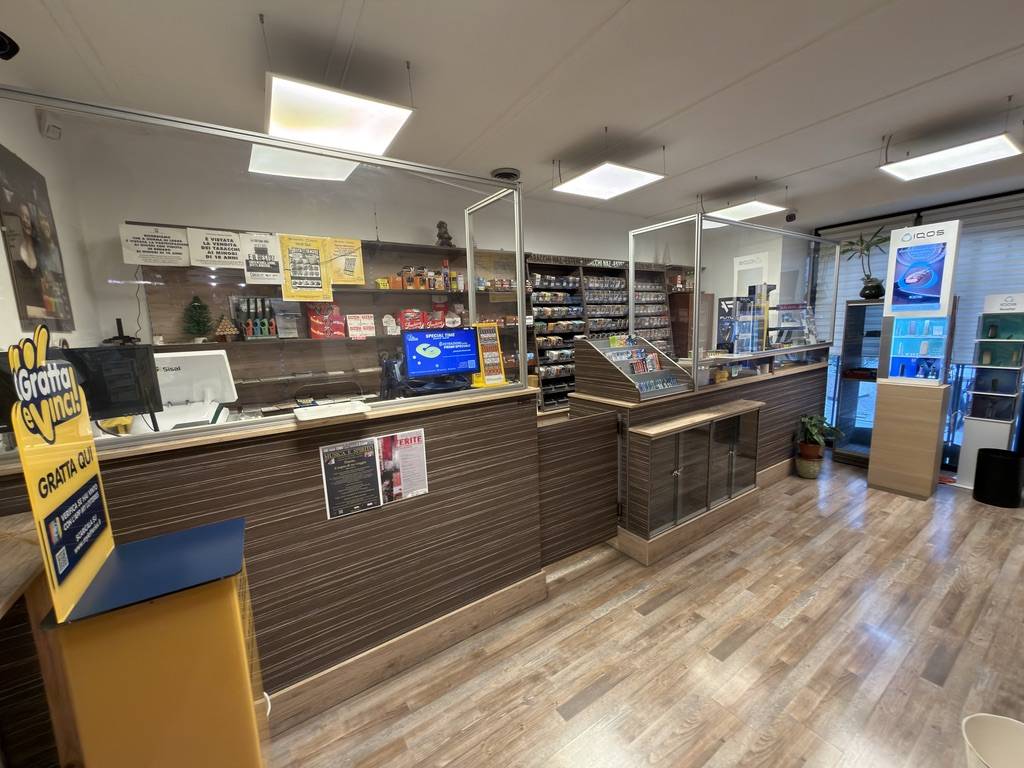 Attivit commerciale in vendita a Fabriano, CENTRO STORICO