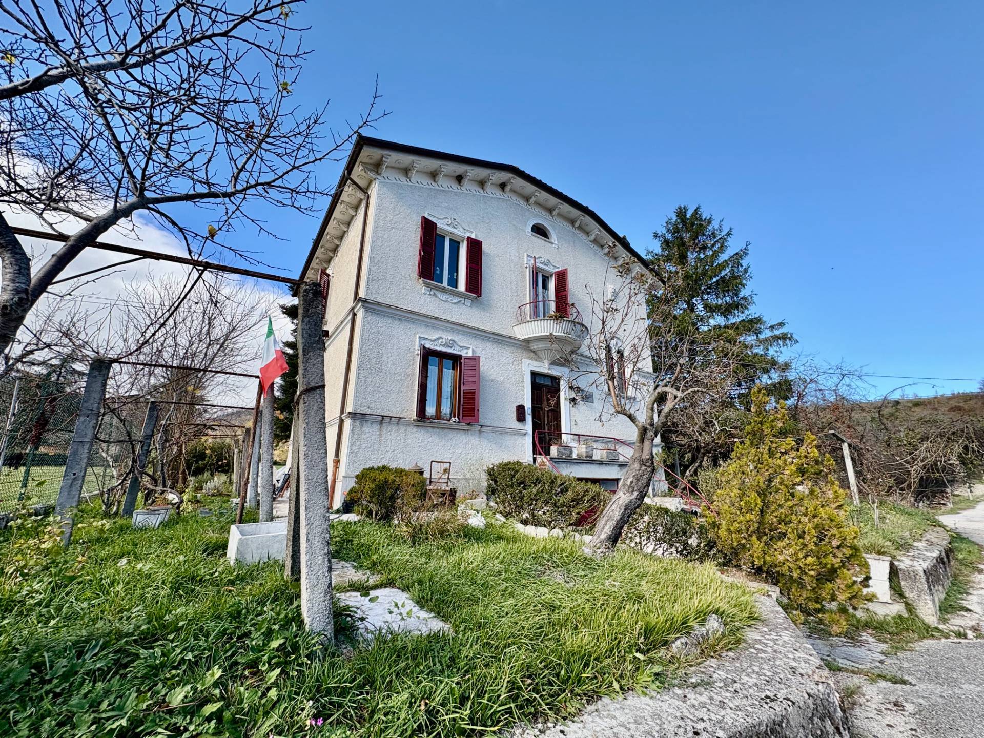 Appartamento in vendita a Fabriano, FRAZIONI