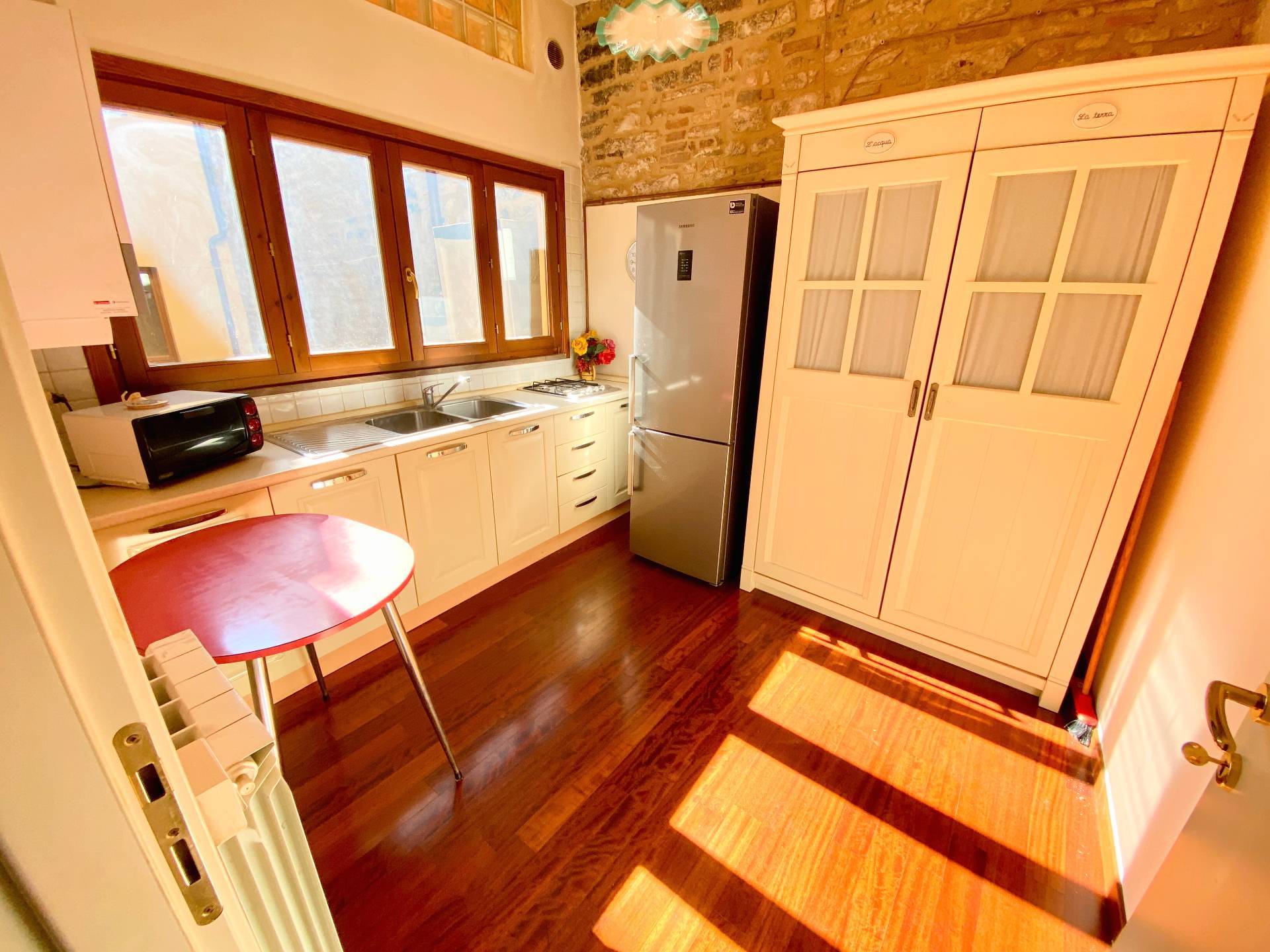 Appartamento in vendita a Fabriano, CENTRO STORICO