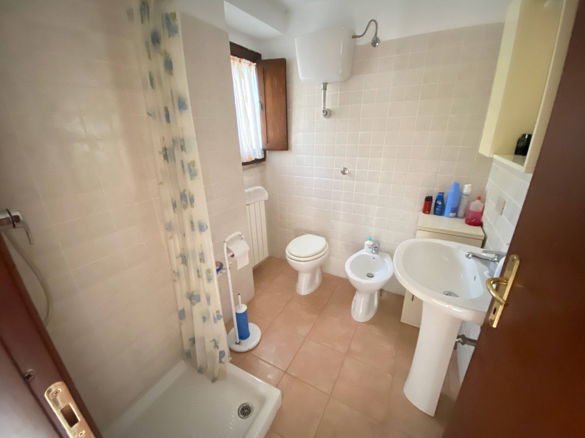 Casa singola in vendita a Fabriano, FRAZIONI