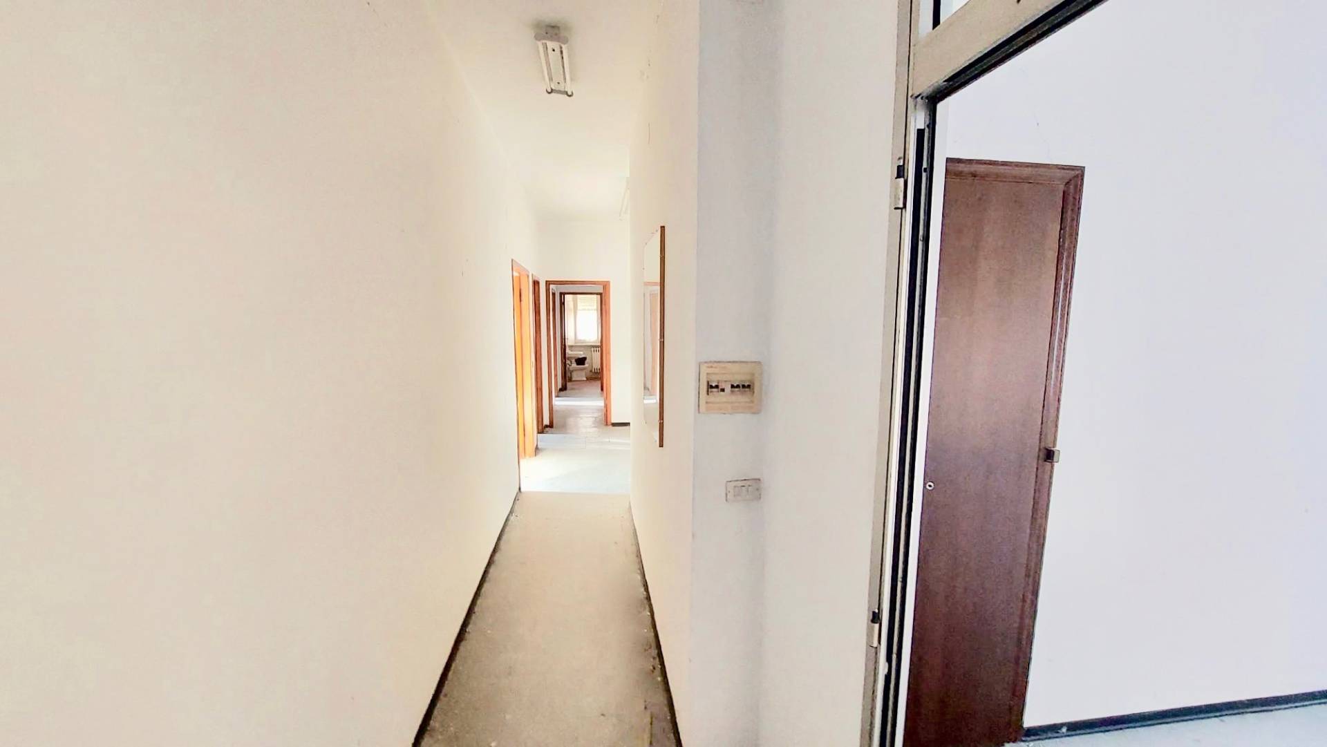 Studio/Ufficio in vendita a Fabriano, SEMI PERIFERIA