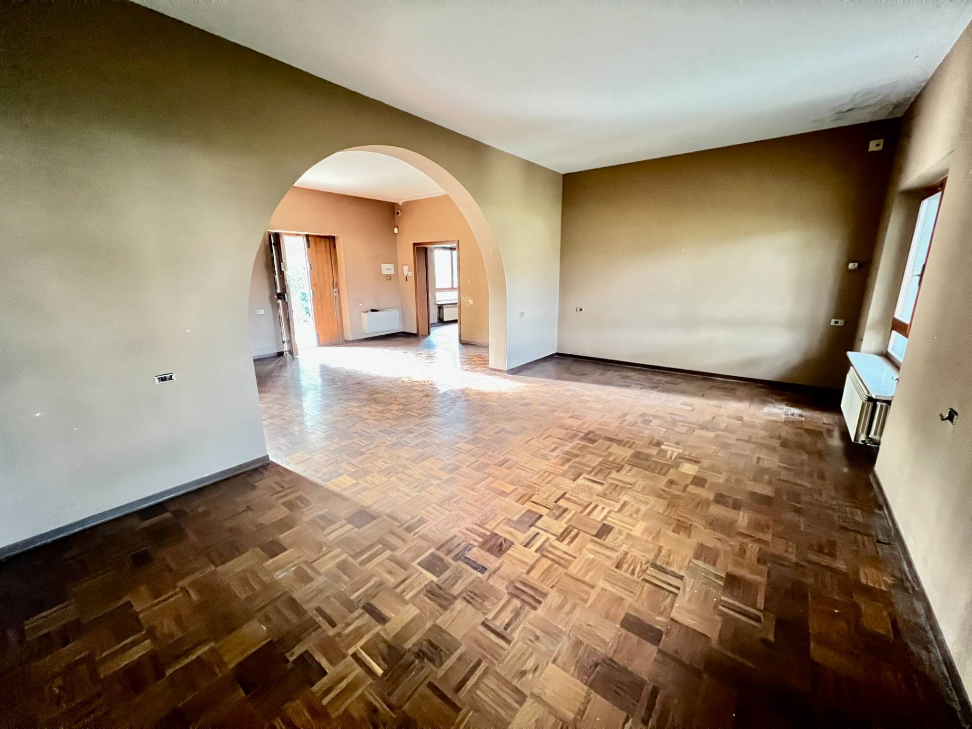 Villa in vendita a Fabriano, PERIFERIA