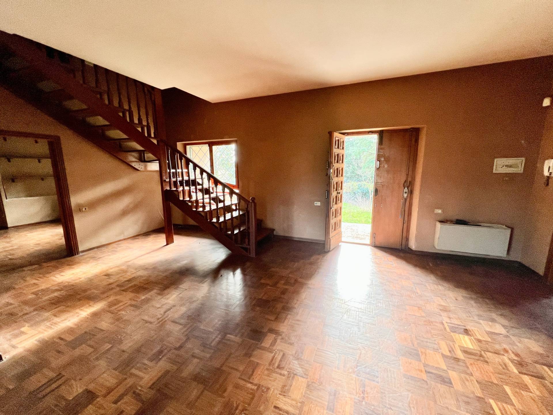 Villa in vendita a Fabriano, PERIFERIA