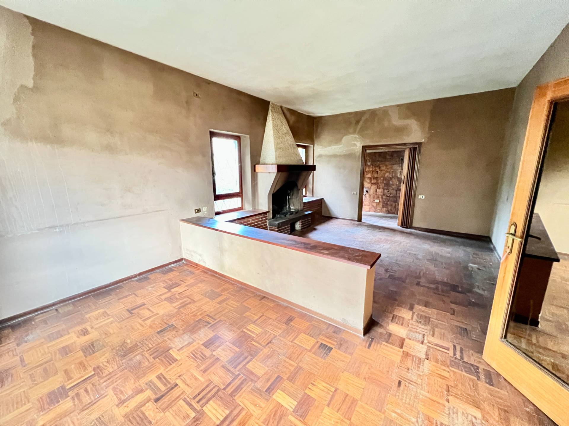 Villa in vendita a Fabriano, PERIFERIA