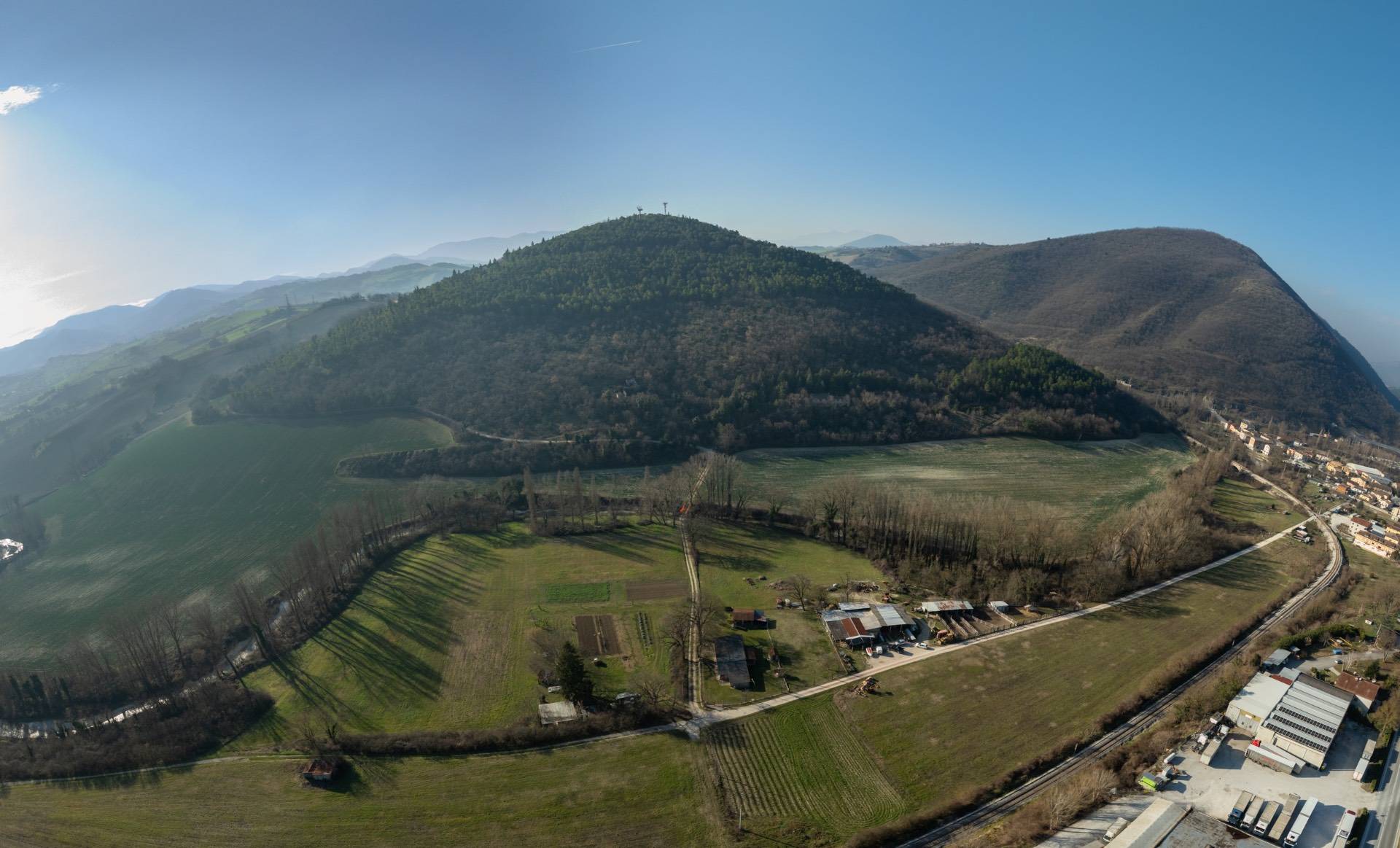 Casolare in vendita a Fabriano, FRAZIONI
