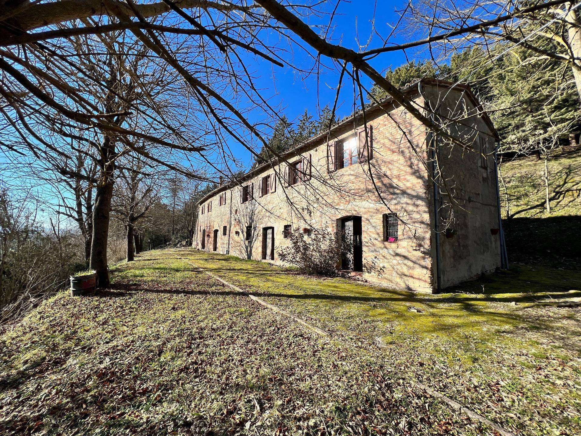 Casolare in vendita a Fabriano, FRAZIONI