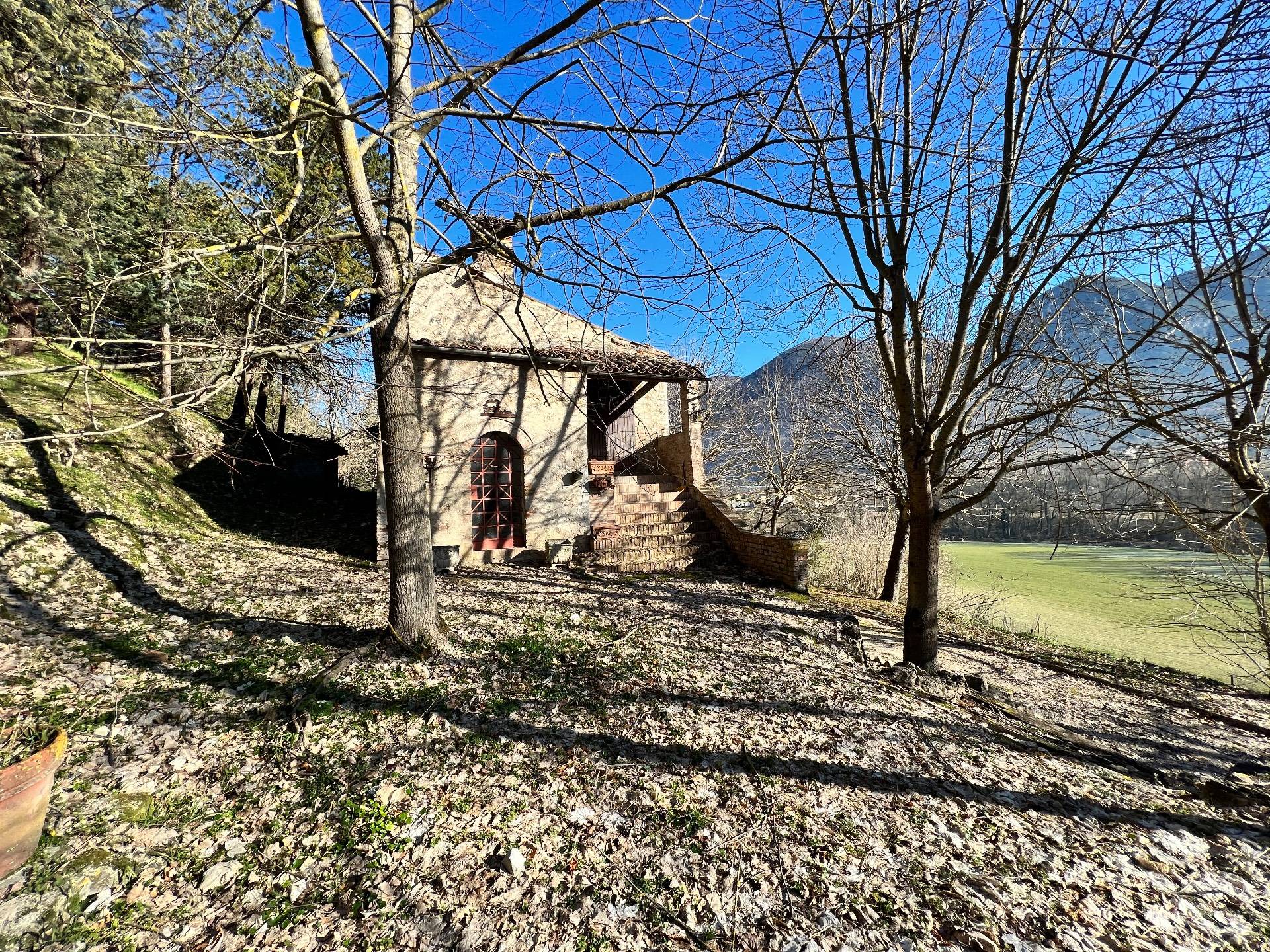 Casolare in vendita a Fabriano, FRAZIONI