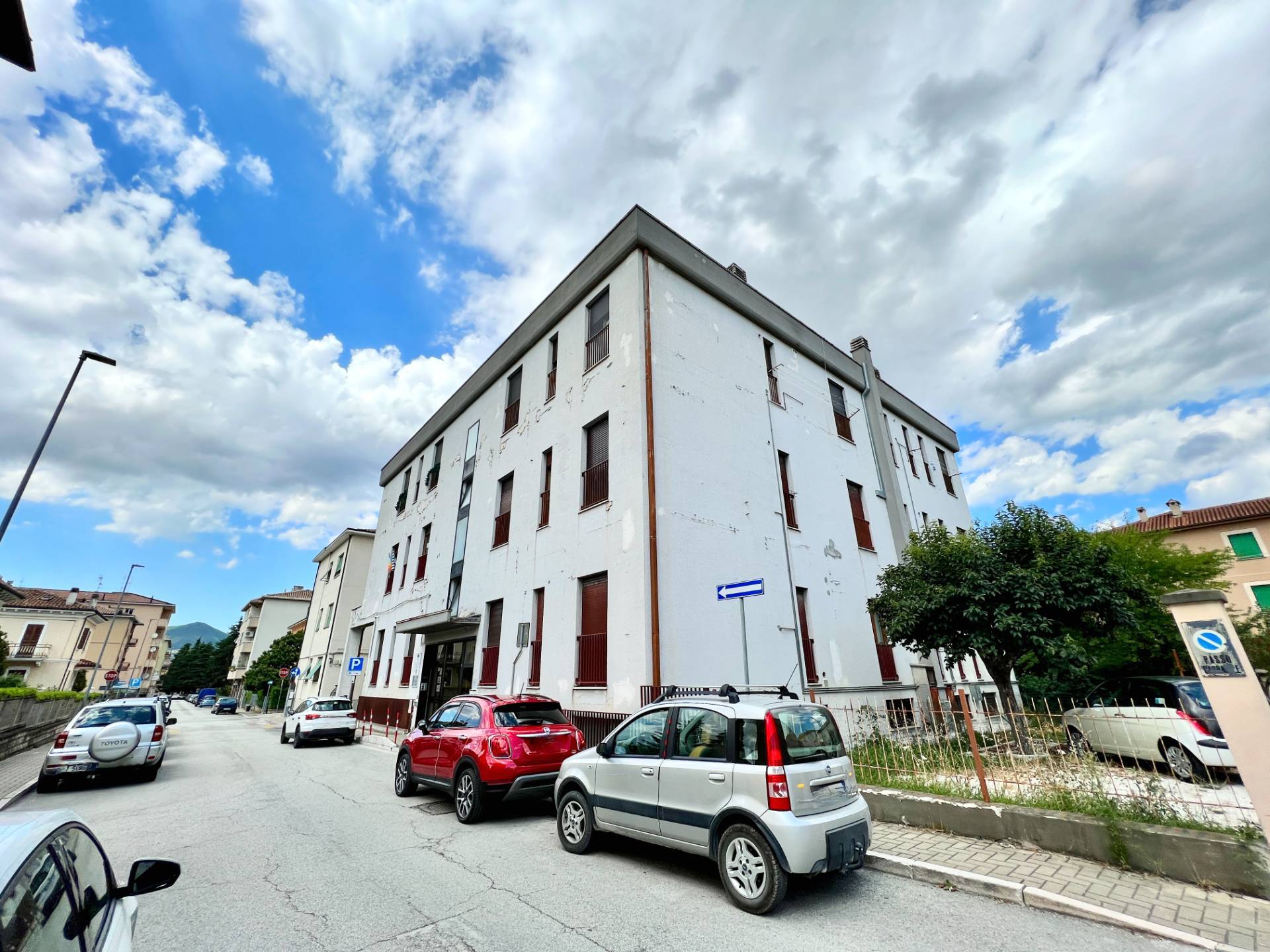Appartamento/Ufficio in vendita a Fabriano, SEMI PERIFERIA