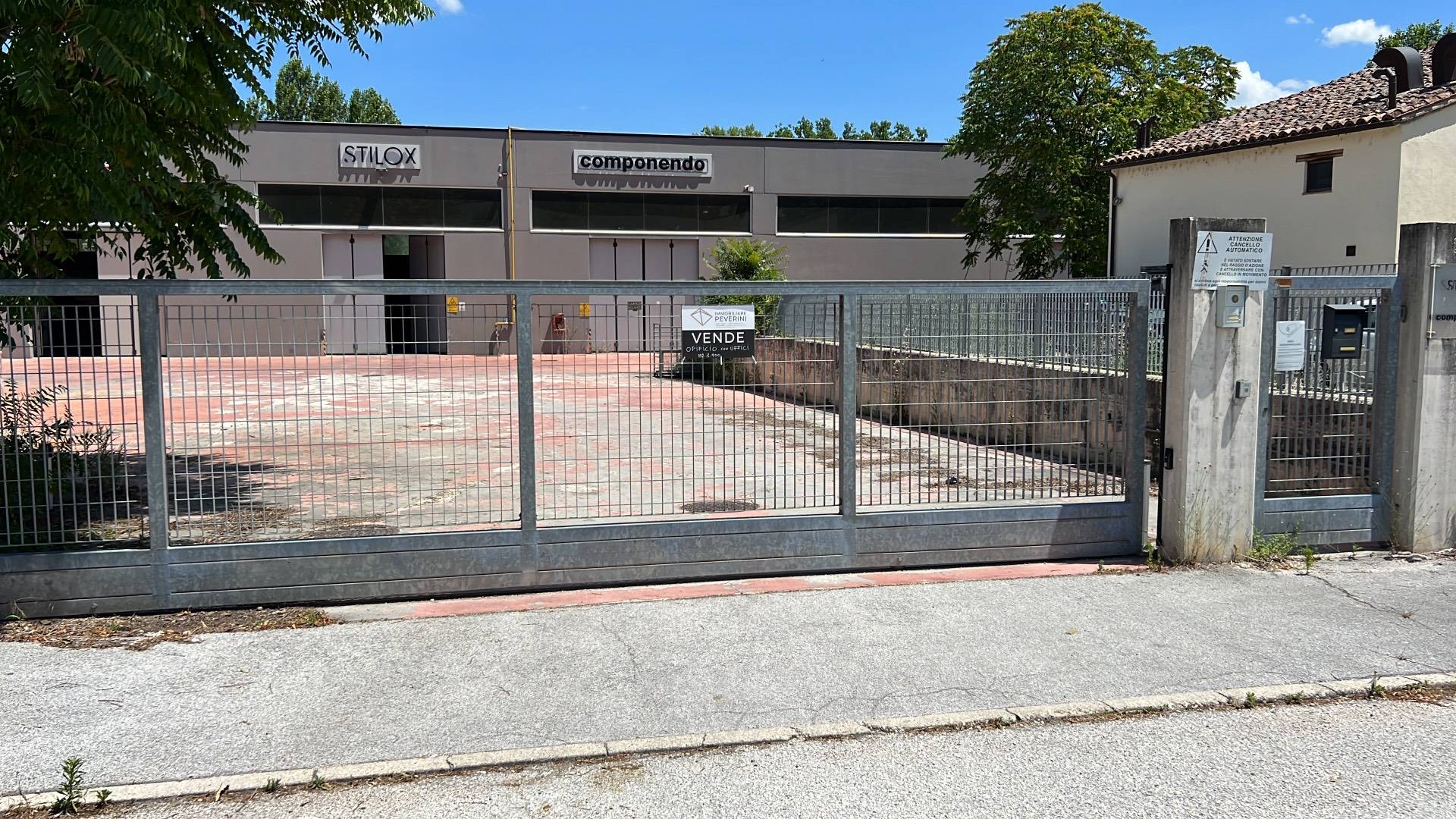 Opificio in vendita a Fabriano, PERIFERIA