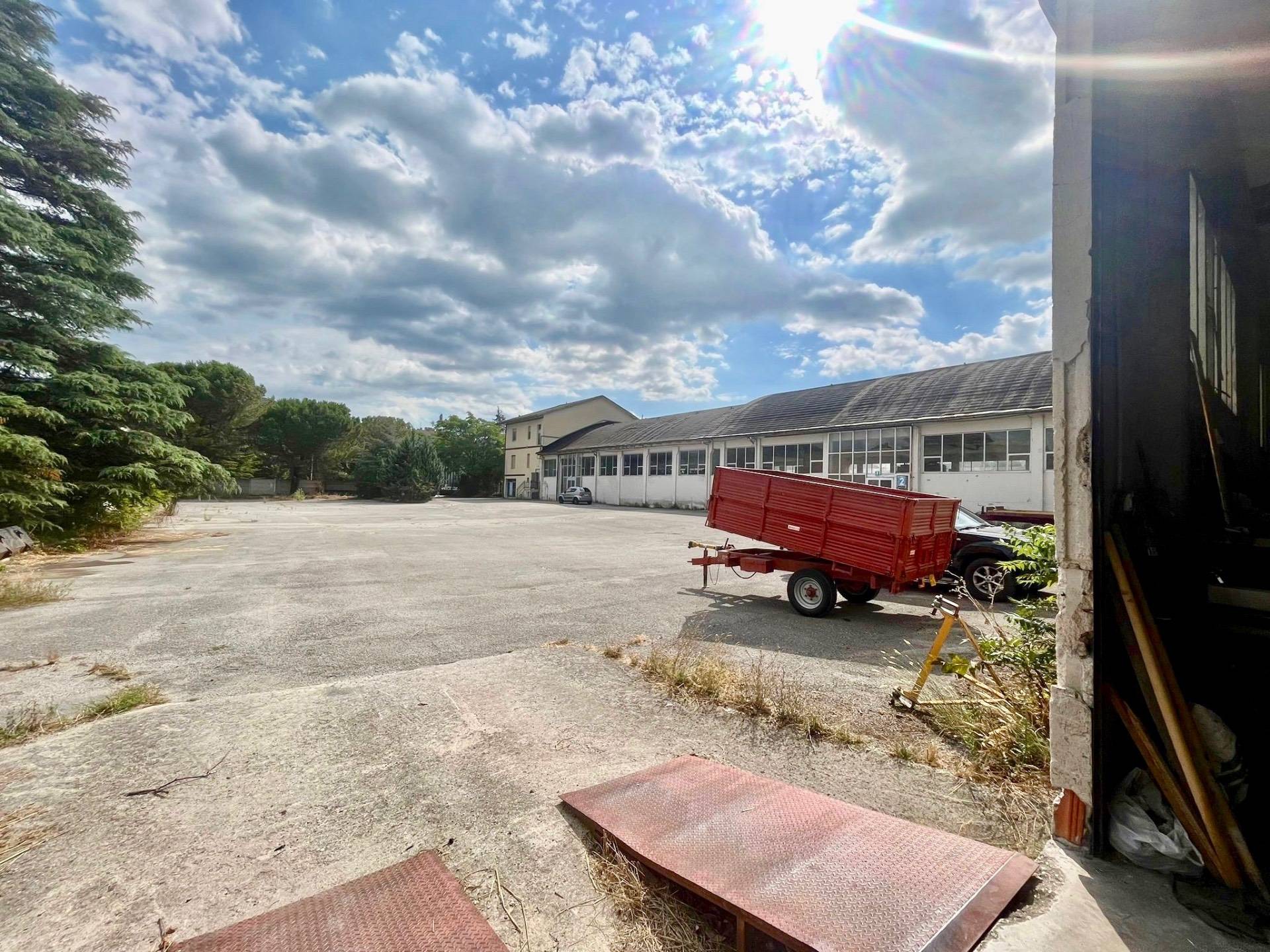 Opificio in vendita a Fabriano, PERIFERIA