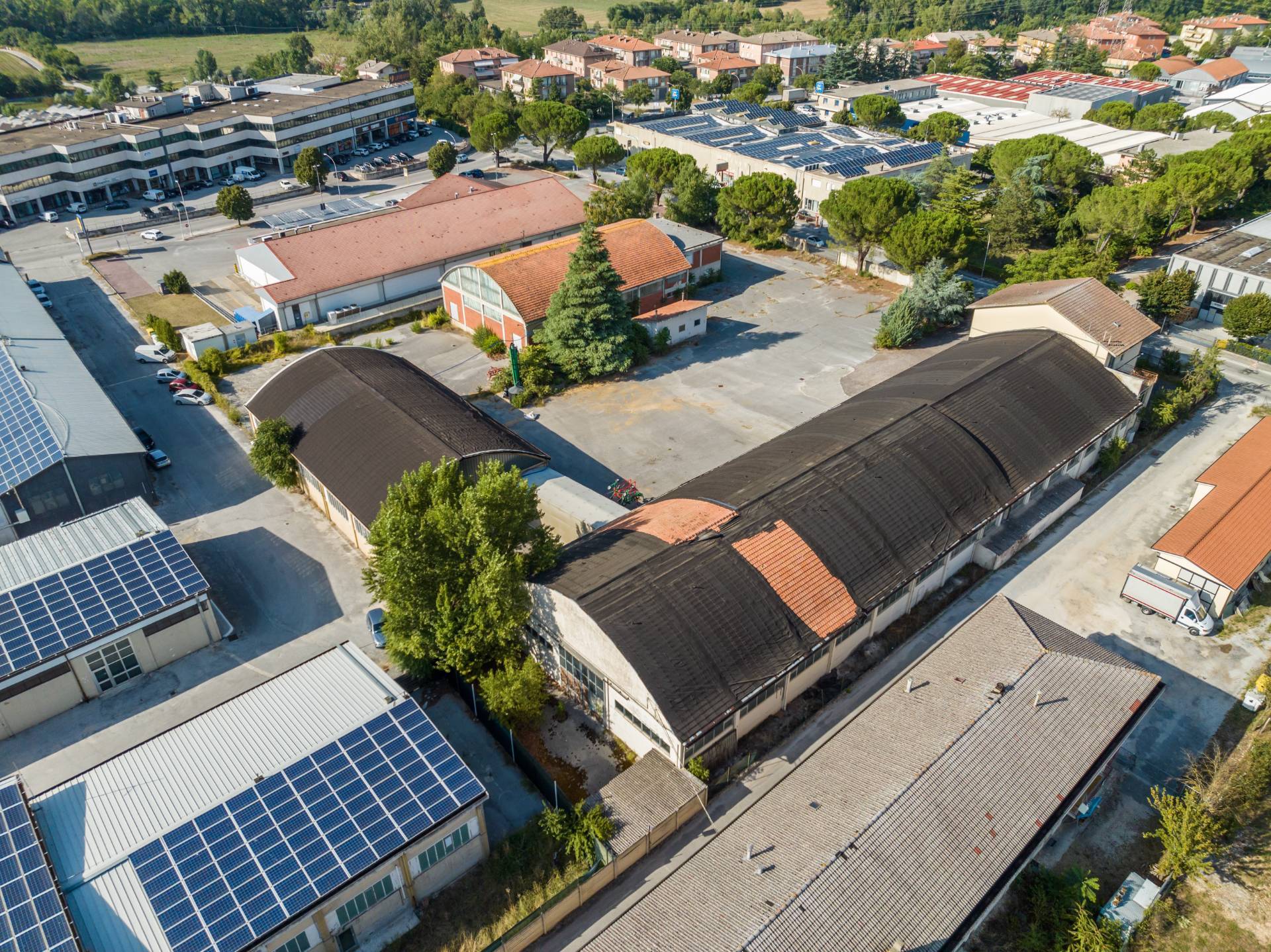 Opificio in vendita a Fabriano, PERIFERIA