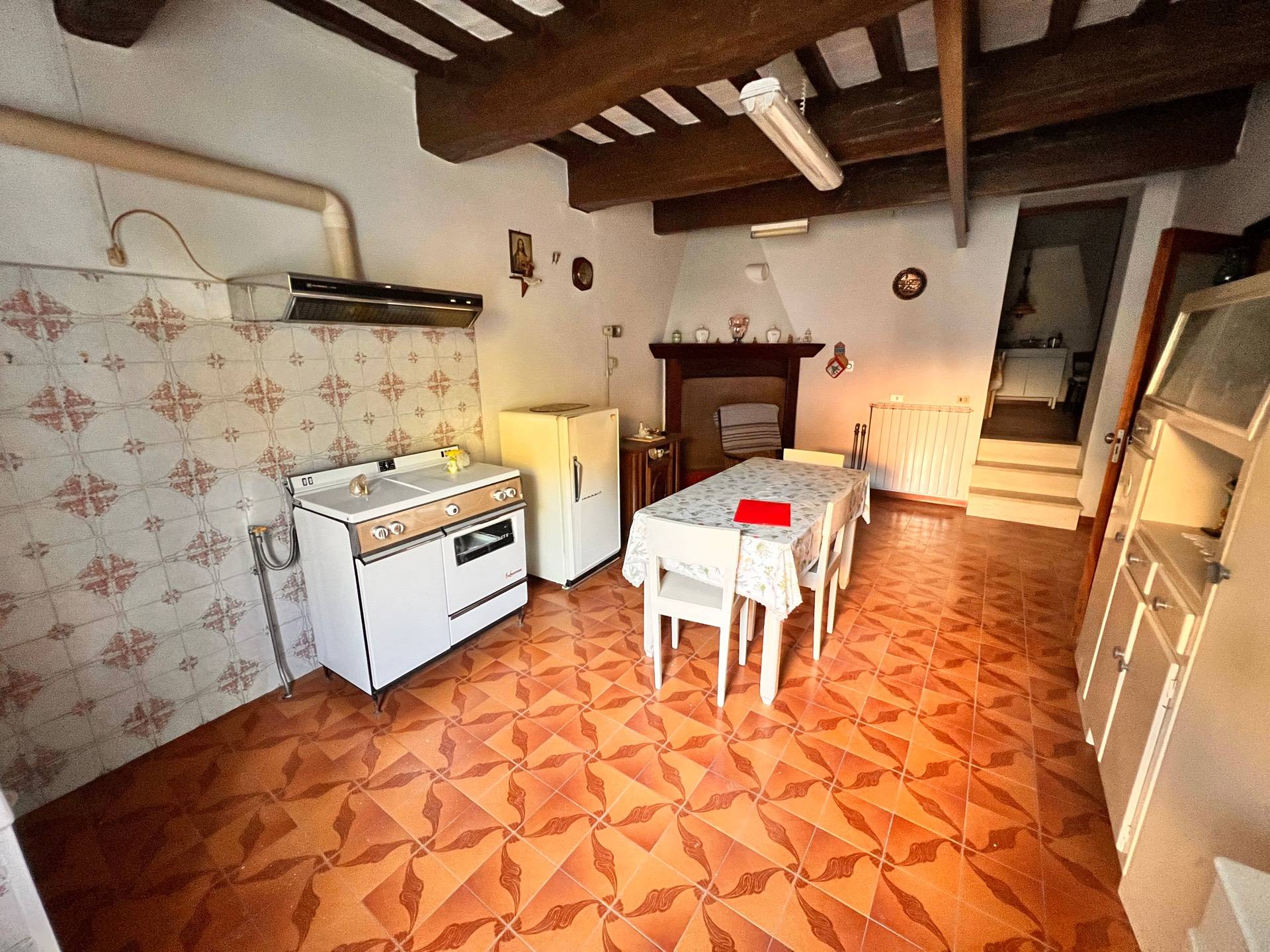 Cielo Terra in vendita a Fabriano, FRAZIONI