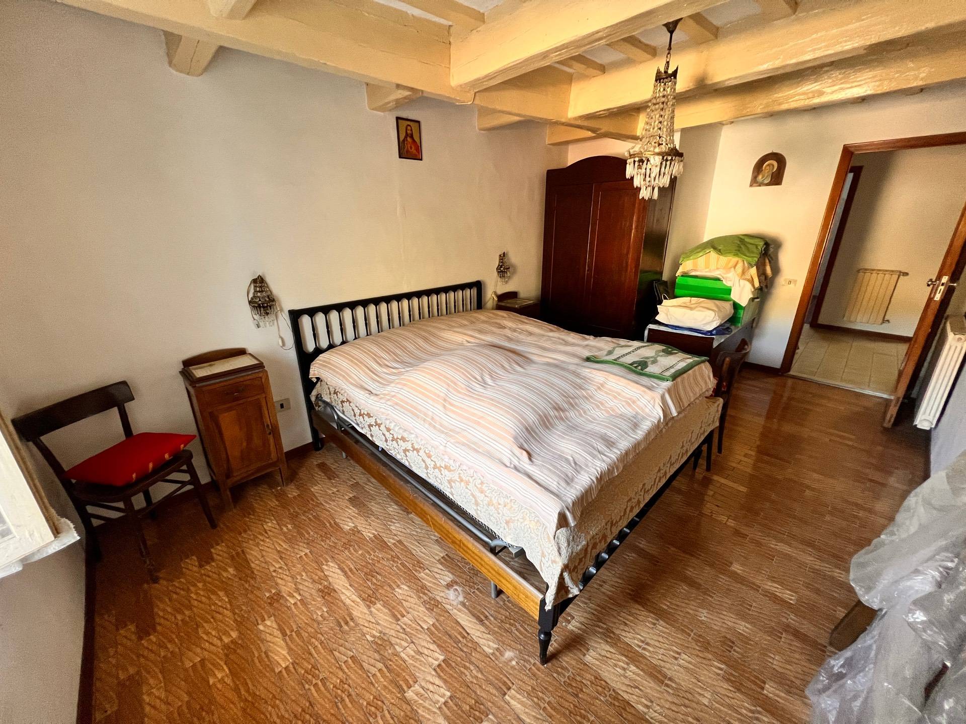 Cielo Terra in vendita a Fabriano, FRAZIONI