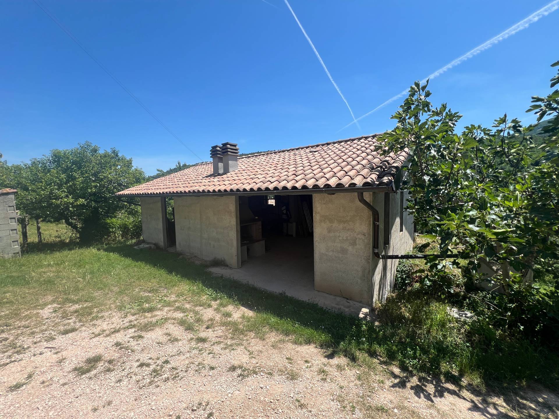 Magazzino in vendita a Fabriano, PERIFERIA