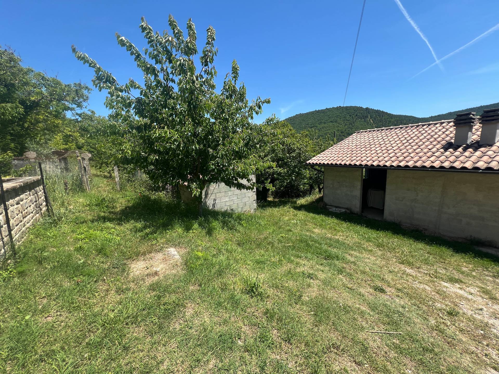 Magazzino in vendita a Fabriano, PERIFERIA