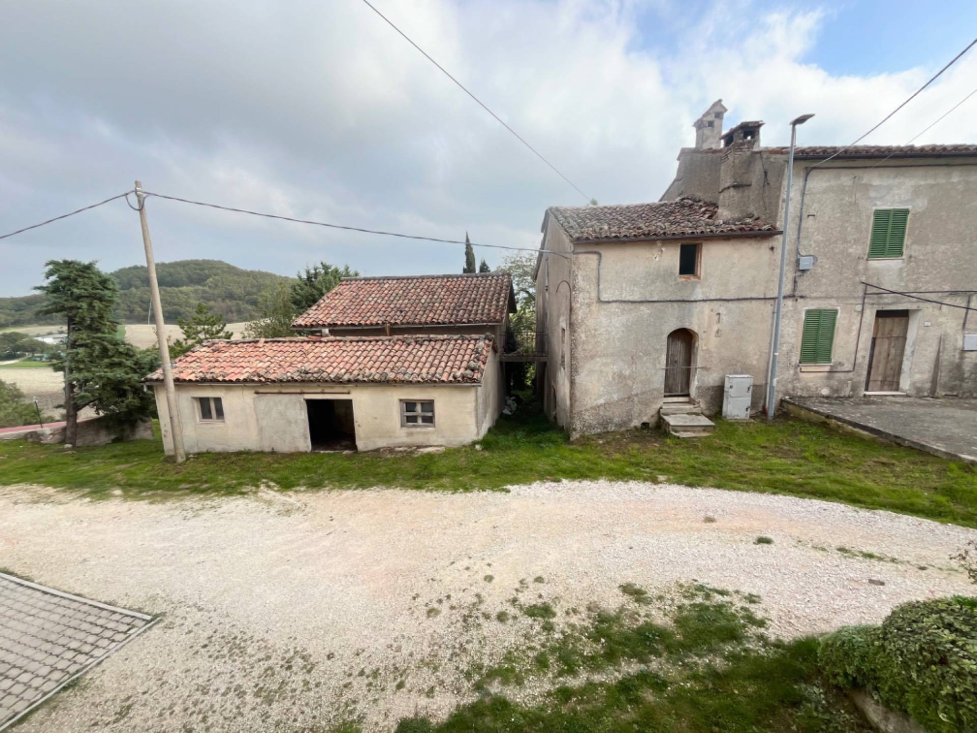 Cielo Terra in vendita a Sassoferrato