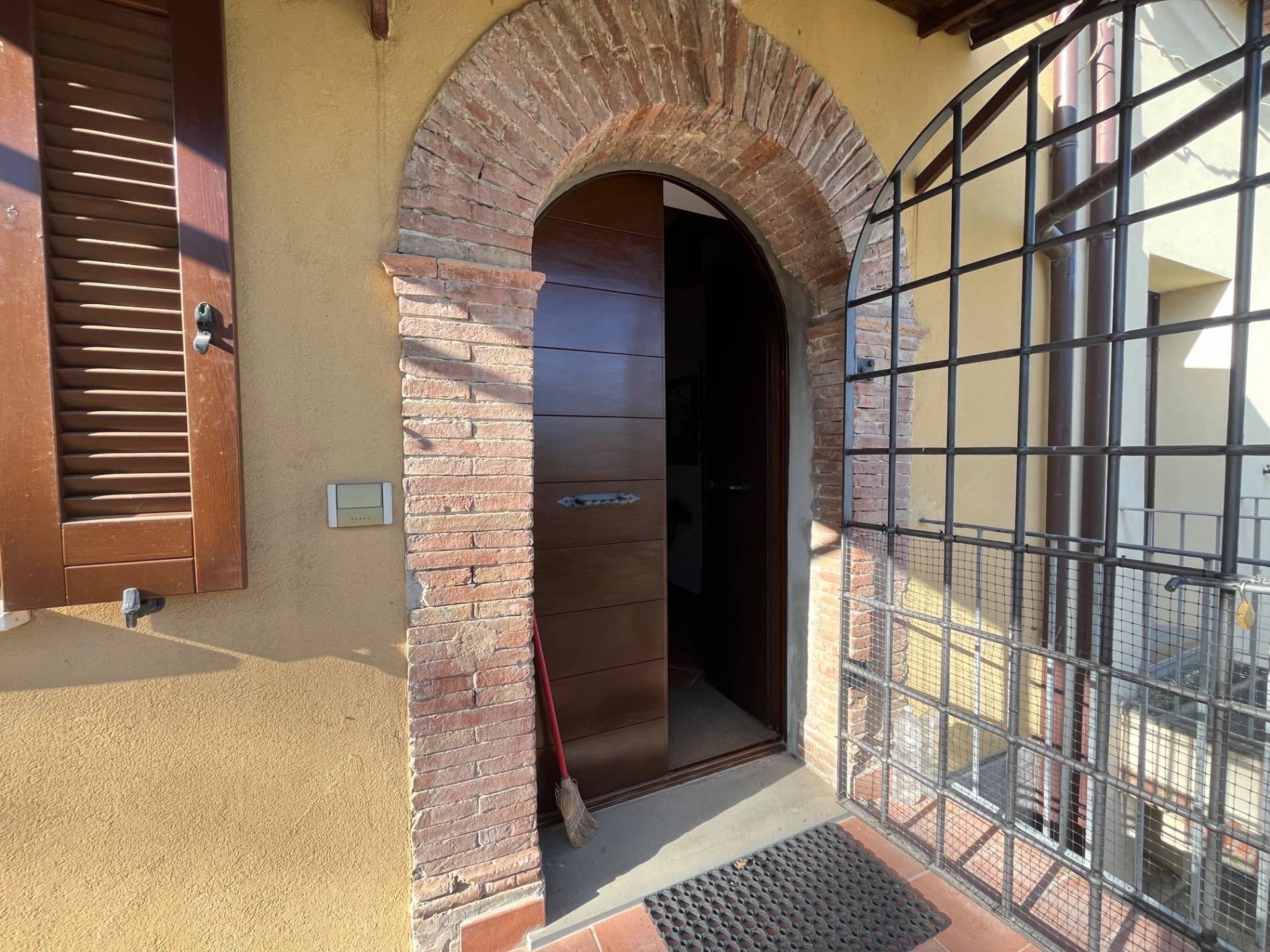 Cielo Terra in vendita a Fabriano, FRAZIONI