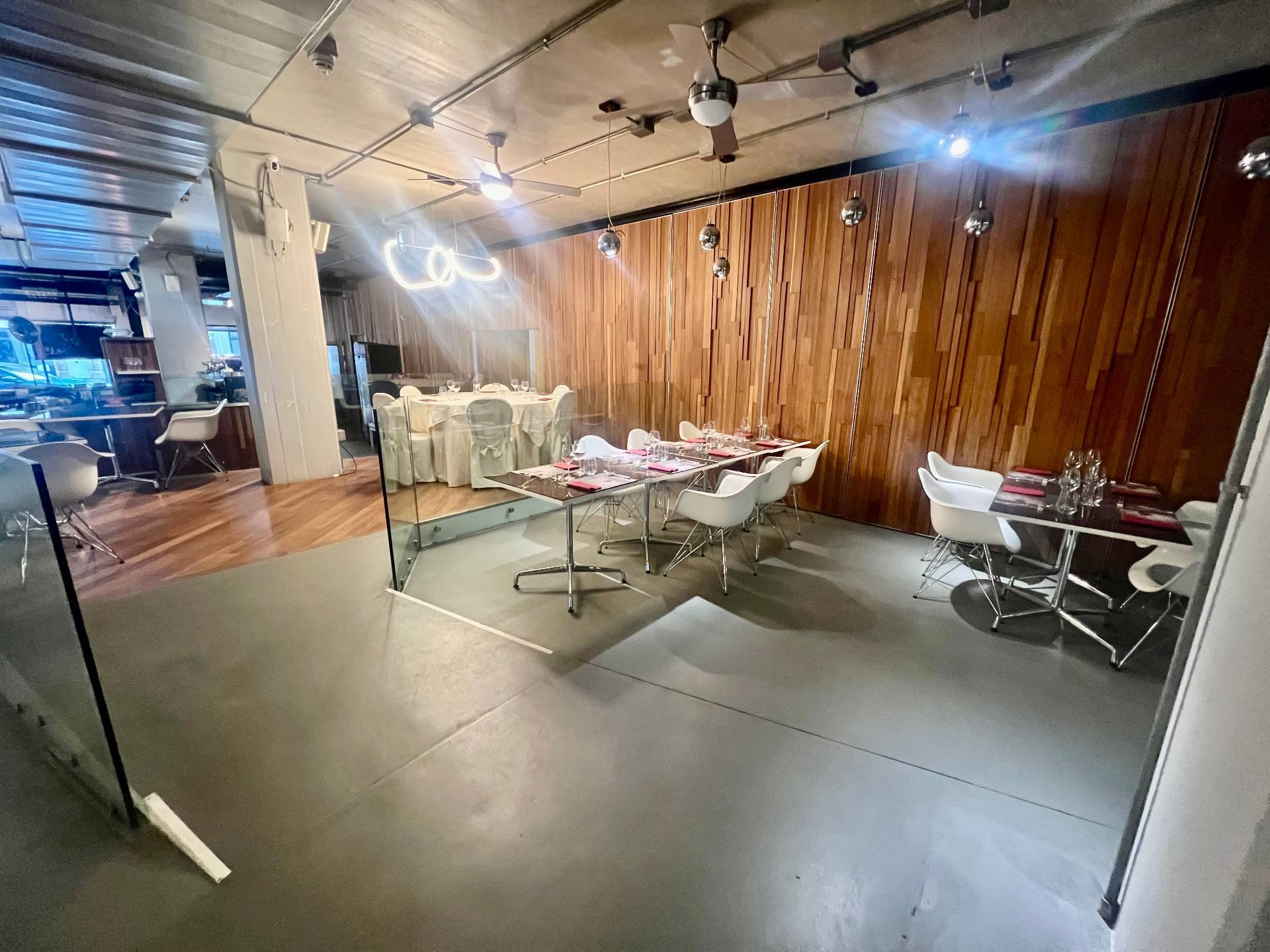 Locale commerciale in vendita a Fabriano, CENTRO STORICO