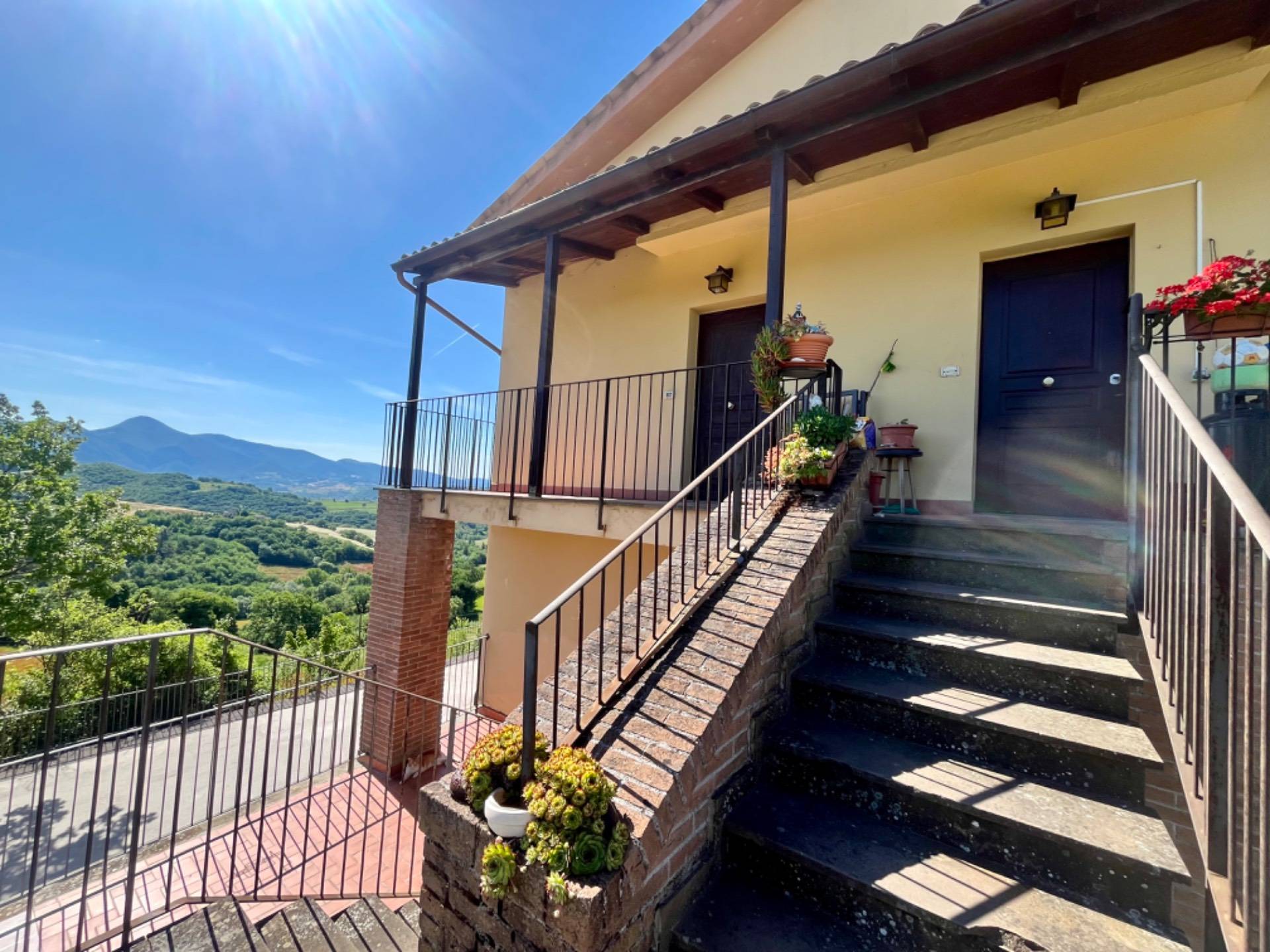 Appartamento in vendita a Fabriano, FRAZIONI